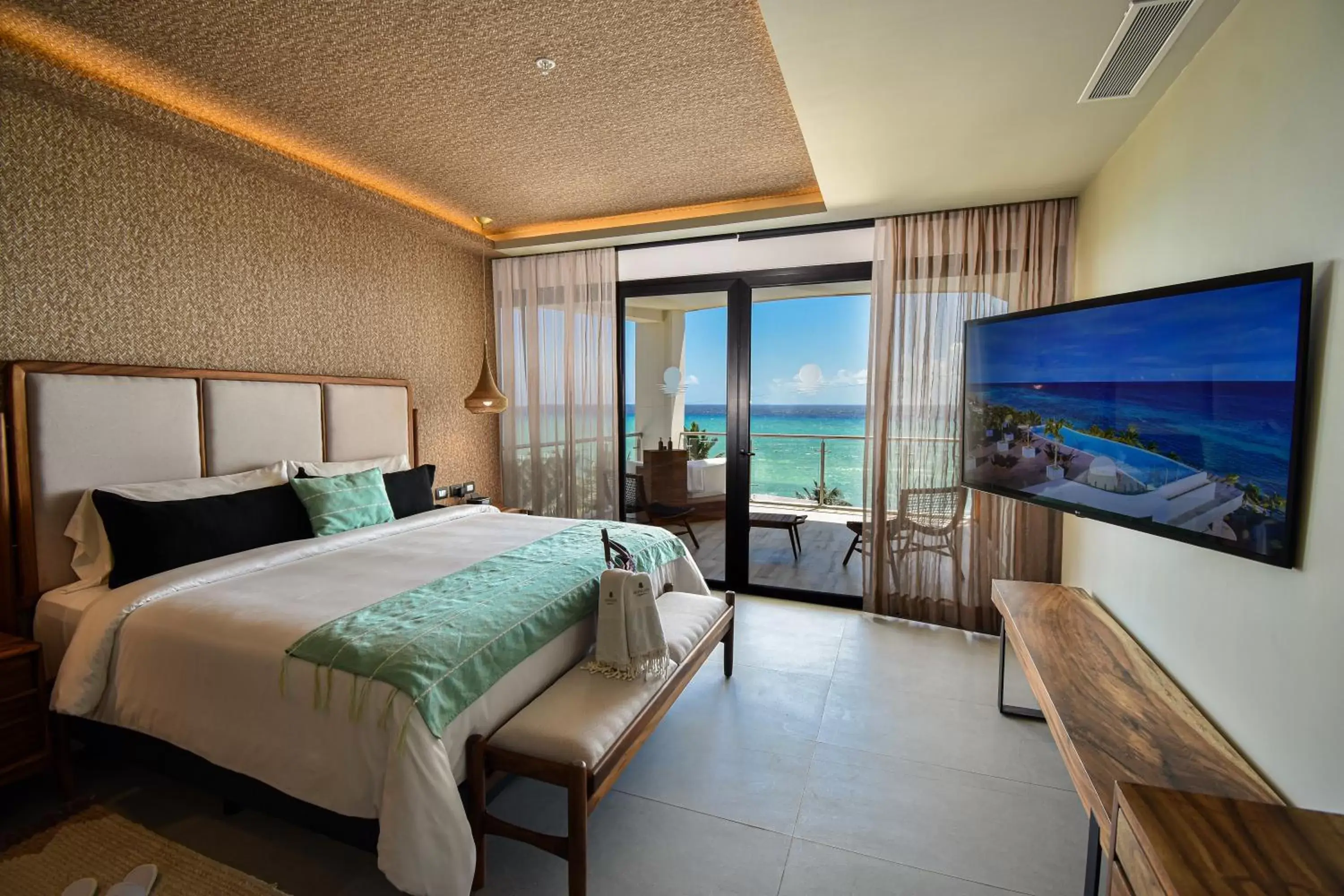 Bedroom in Mvngata Beach Hotel