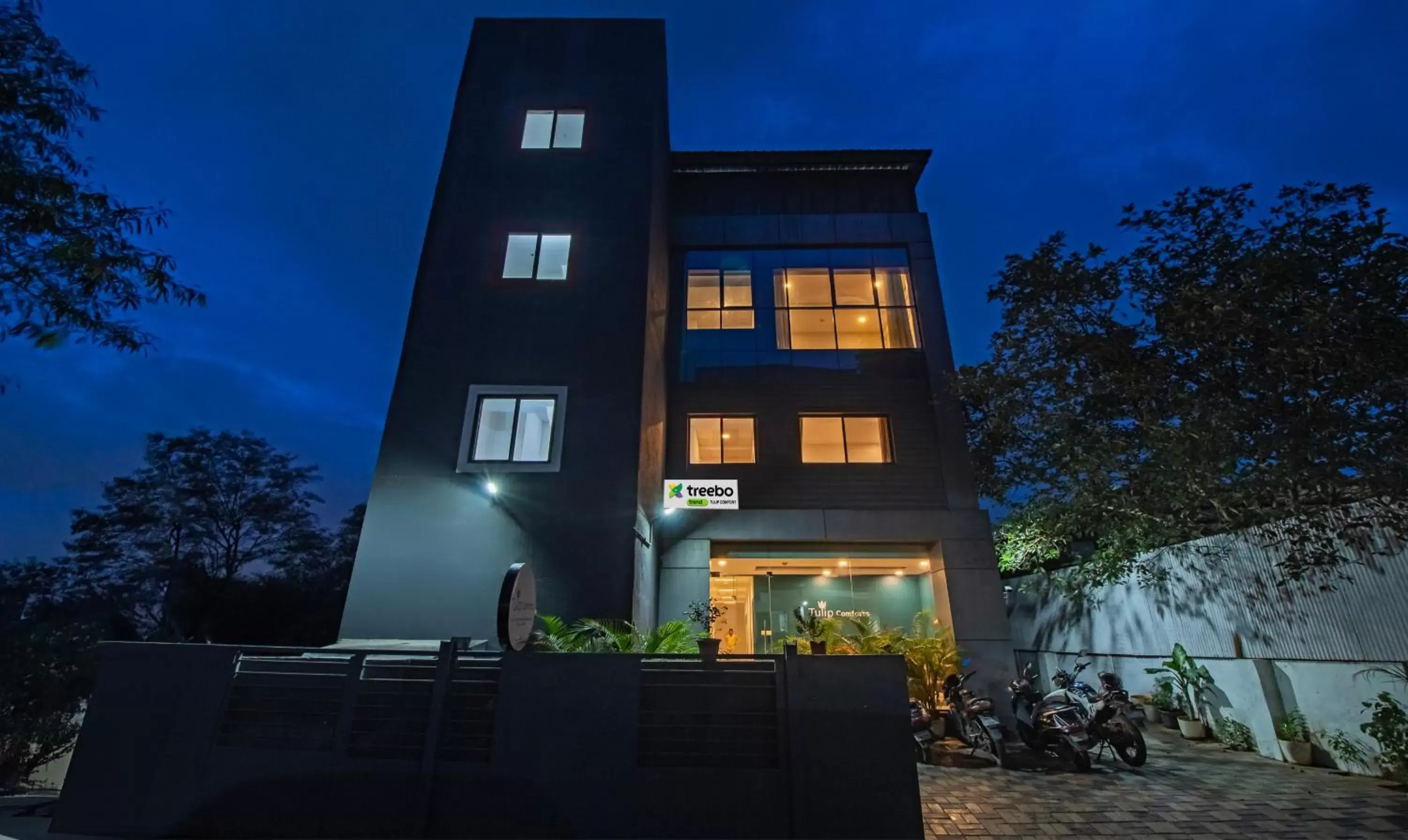 Facade/entrance in Treebo Tulip Comfort Facade/entrance in Treebo Tulip Comfort