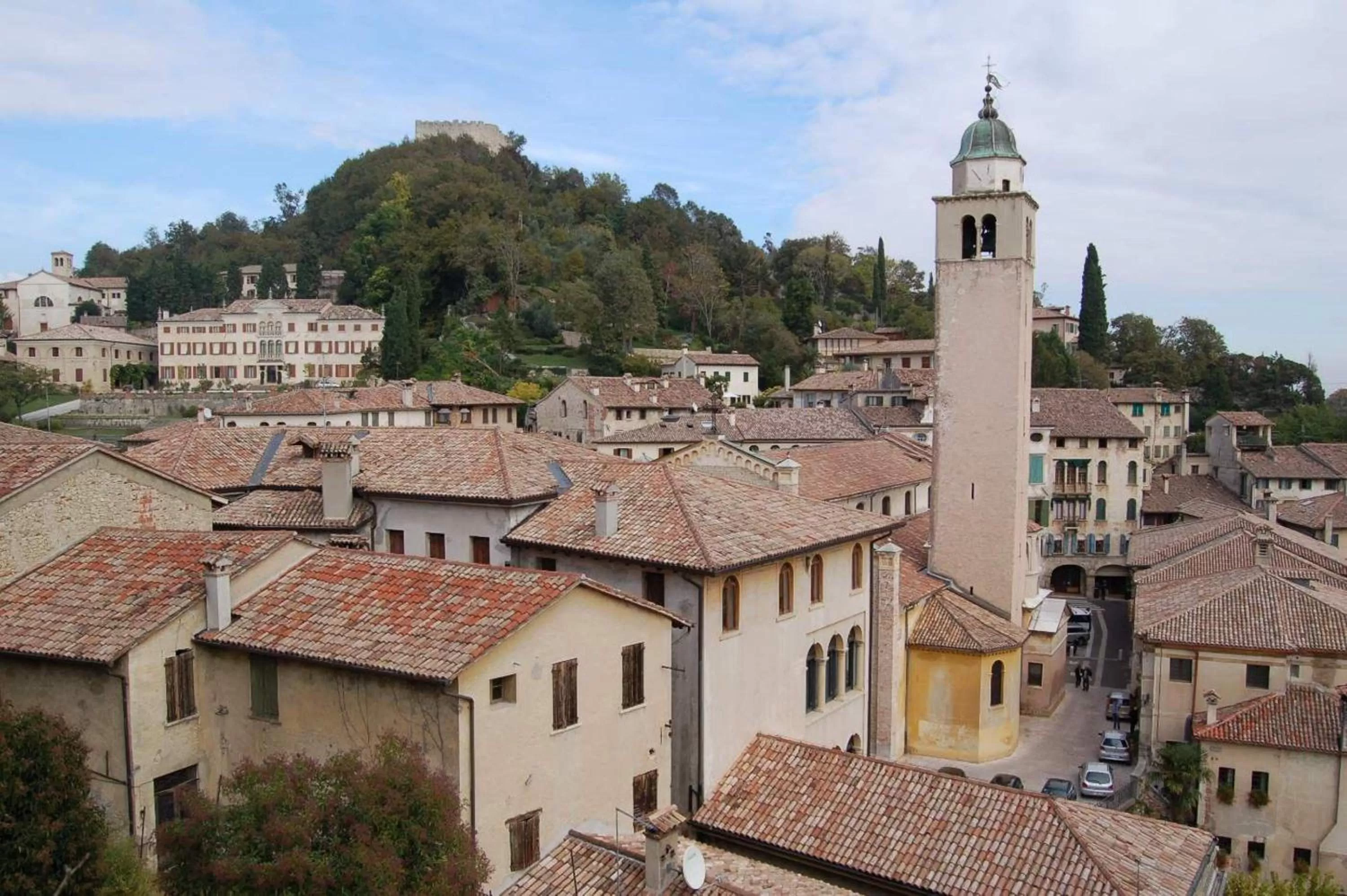 Area and facilities in Villa Scalabrini