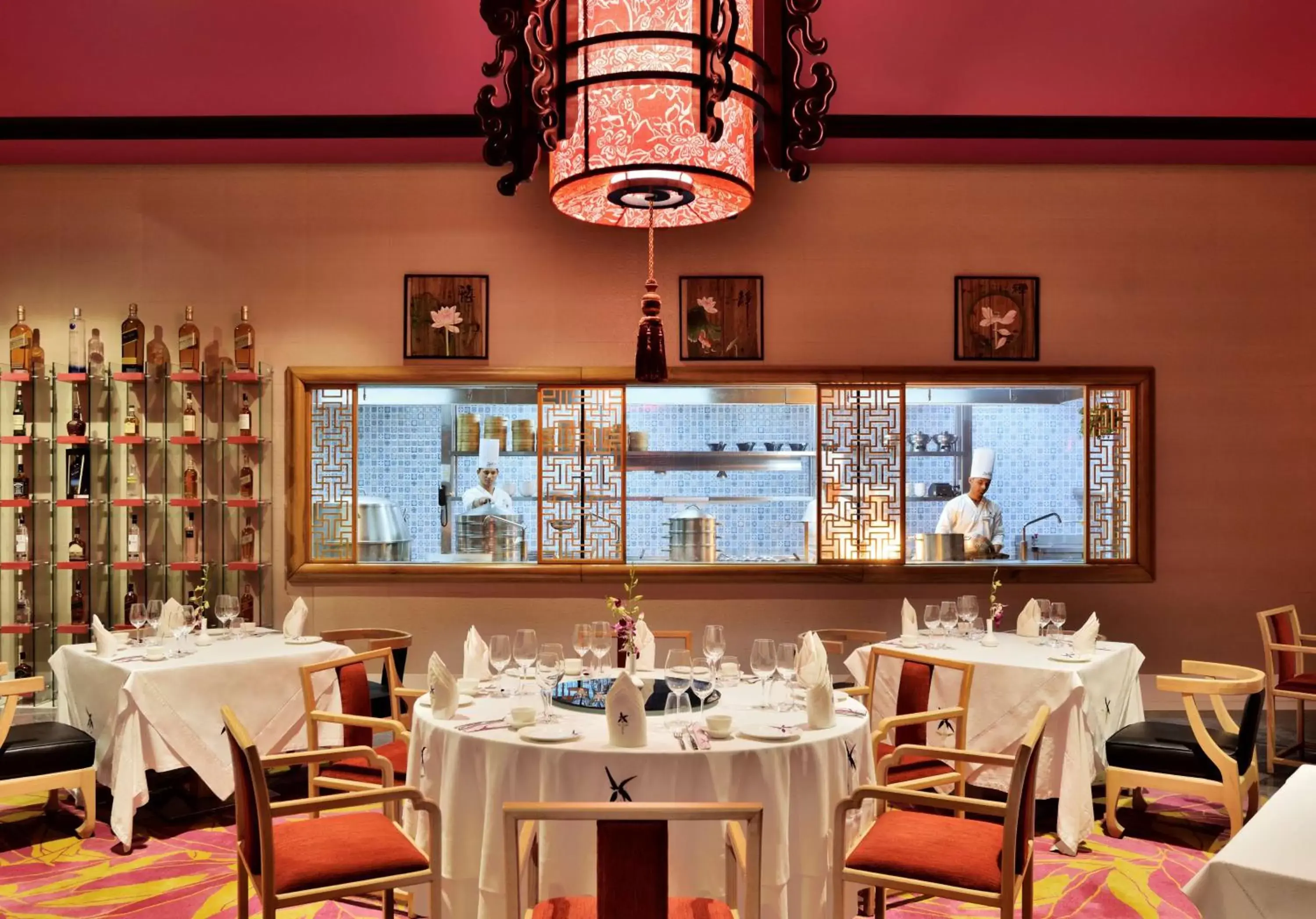 Restaurant/places to eat in Radisson Noida Restaurant/places to eat in Radisson Noida