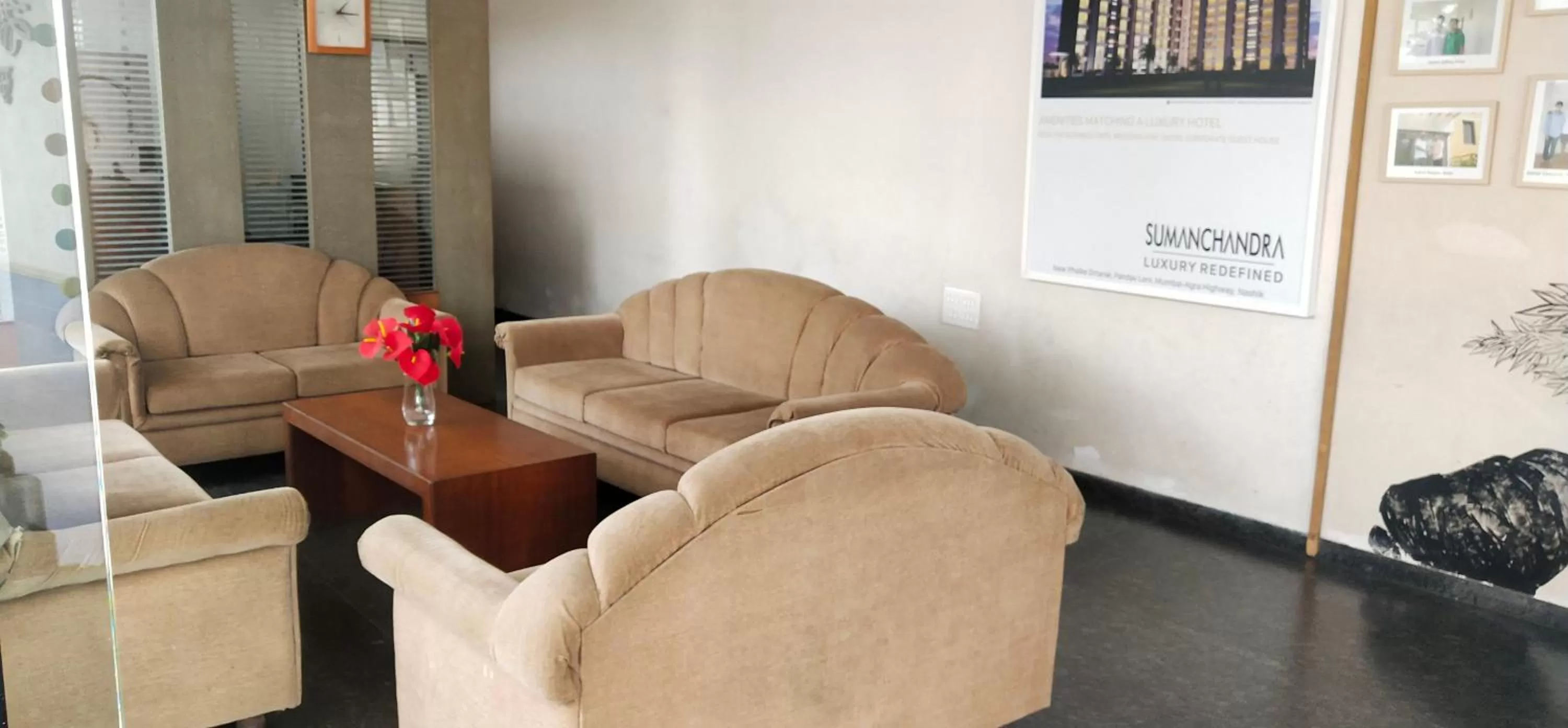 Lobby or reception in Hotel Sumanchandra Suites