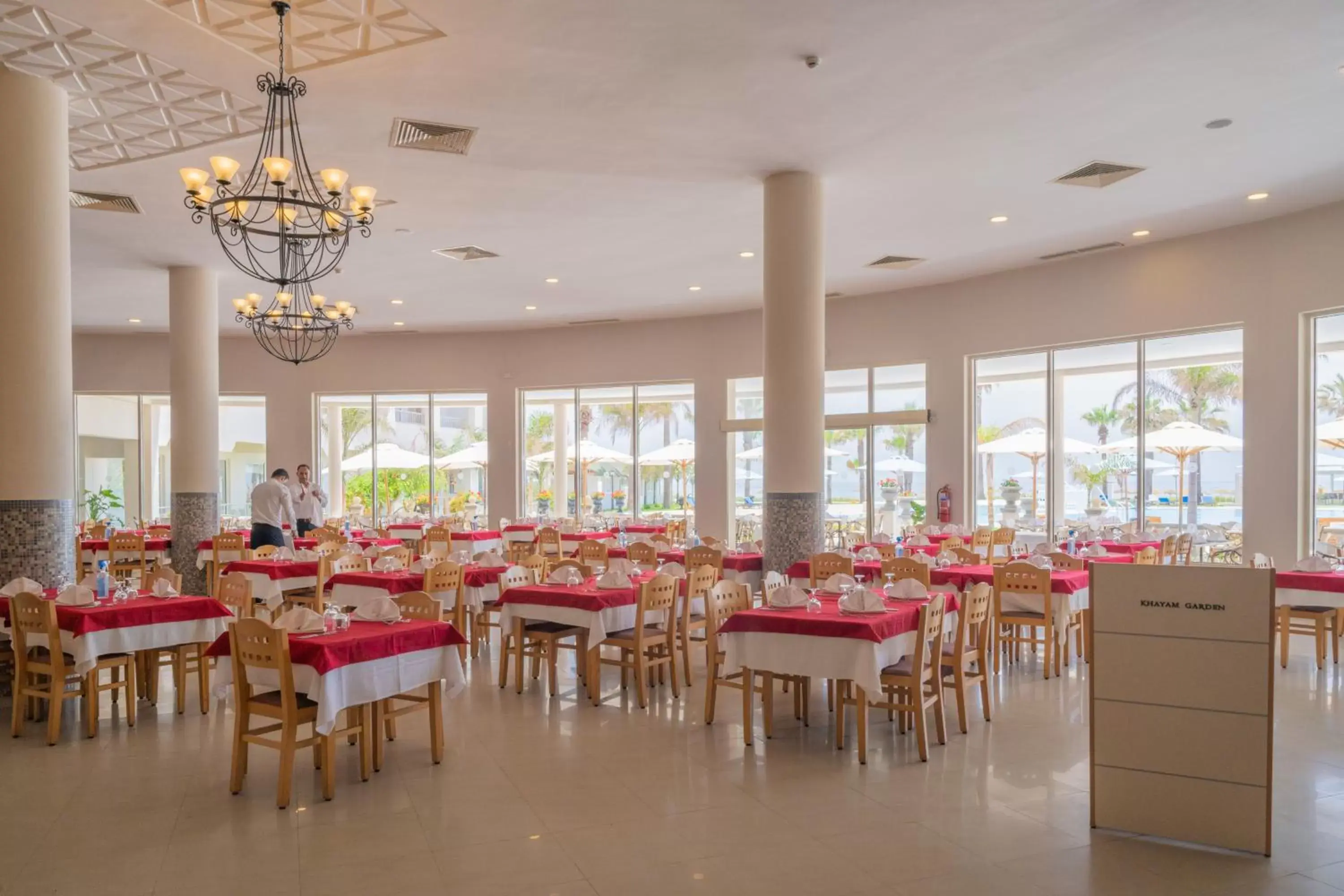 Restaurant/Places to Eat in Khayam Garden Beach Resort & Spa