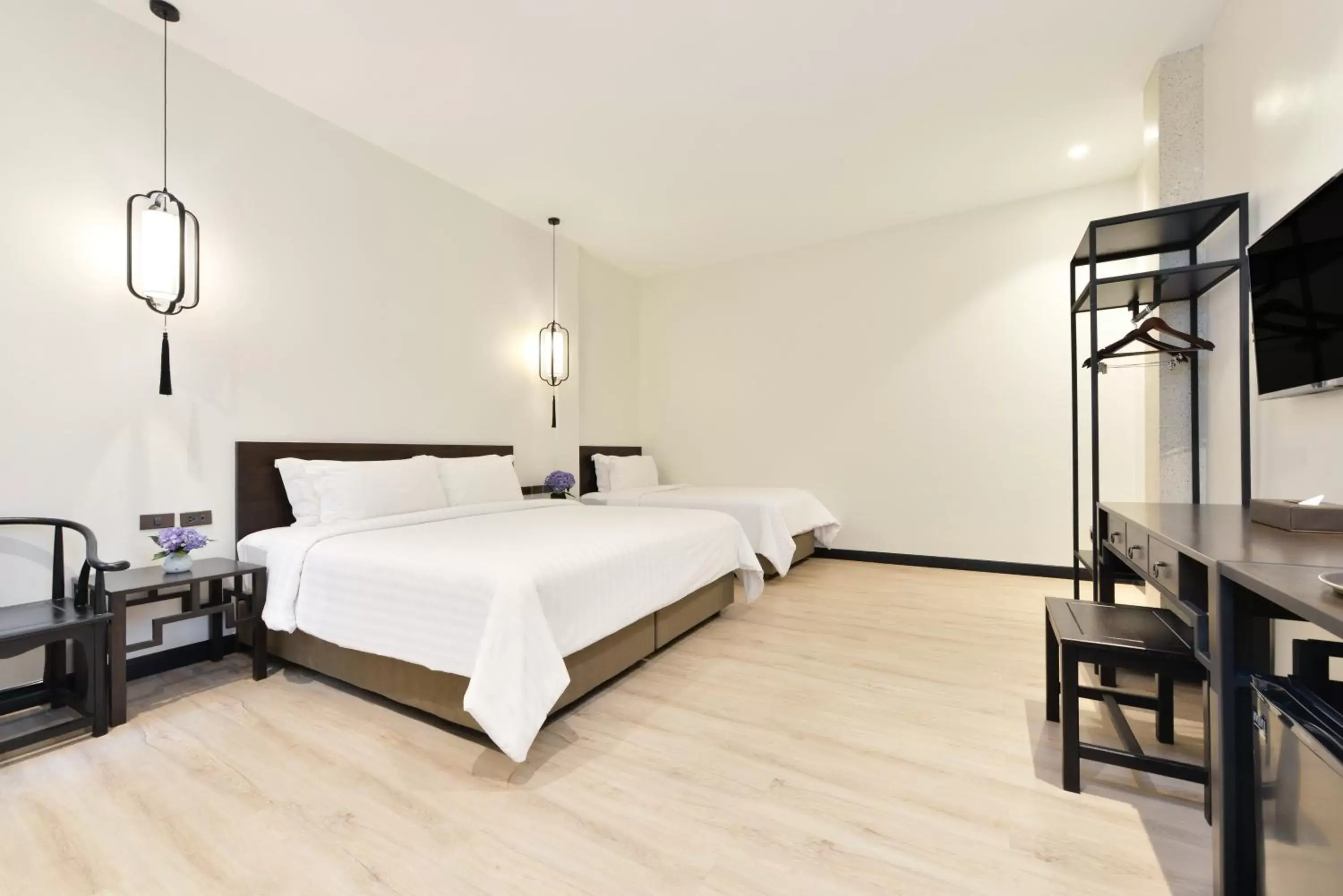 Bed in Oldthaiheng Hotel