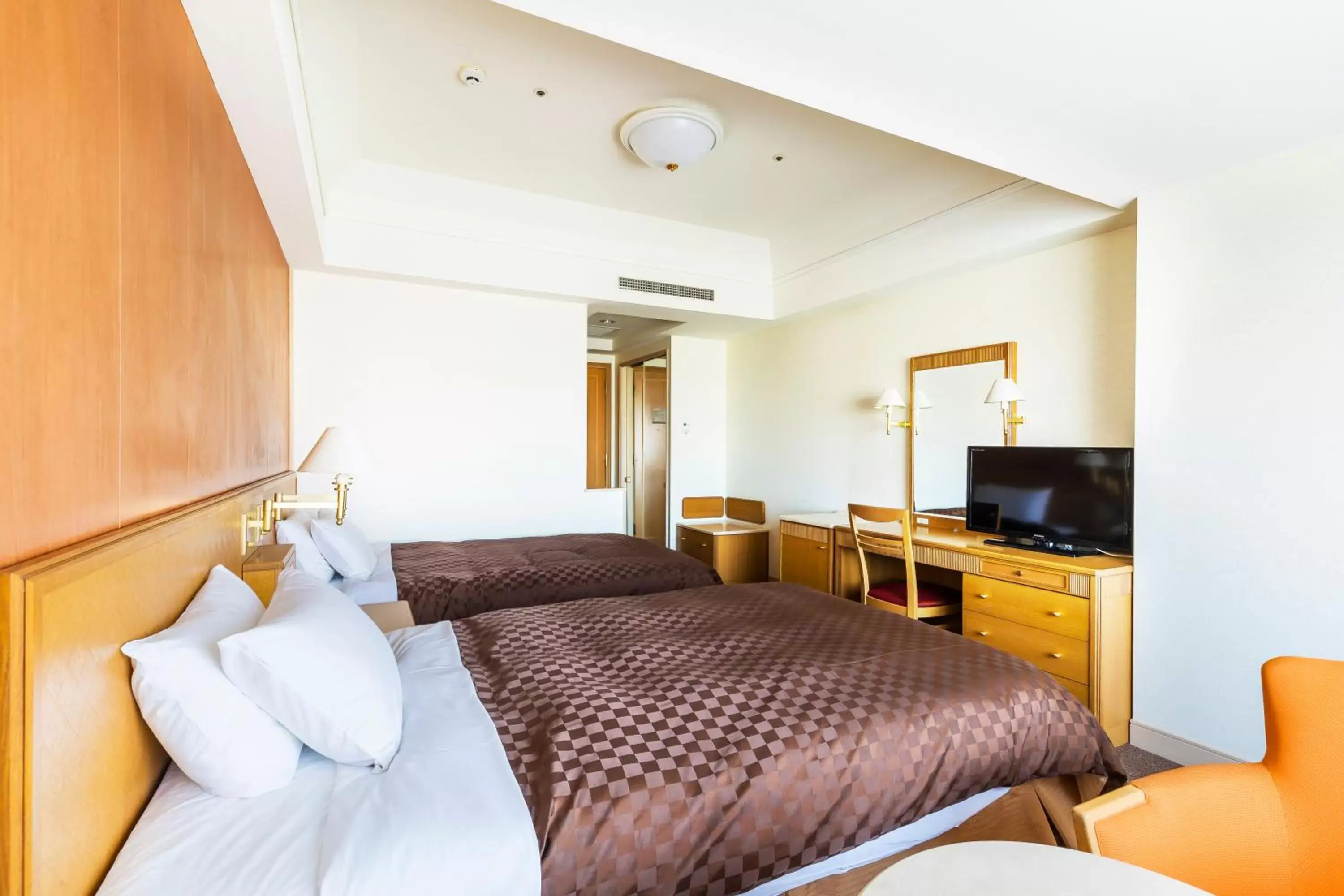 Bedroom, Bed in Hotel Nikko Northland Obihiro