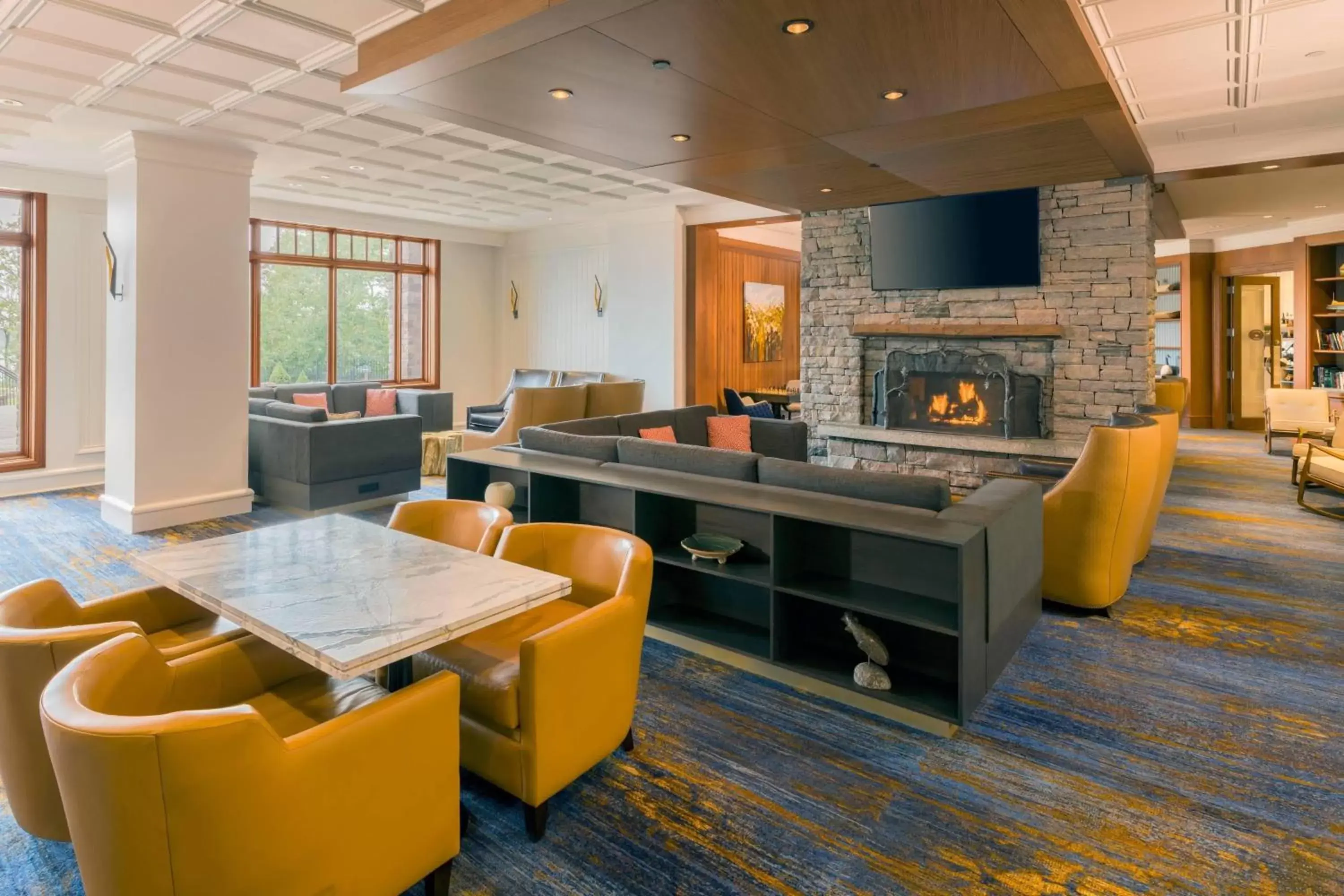 Lobby or reception, Lounge/Bar in JW Marriott The Rosseau Muskoka Resort & Spa