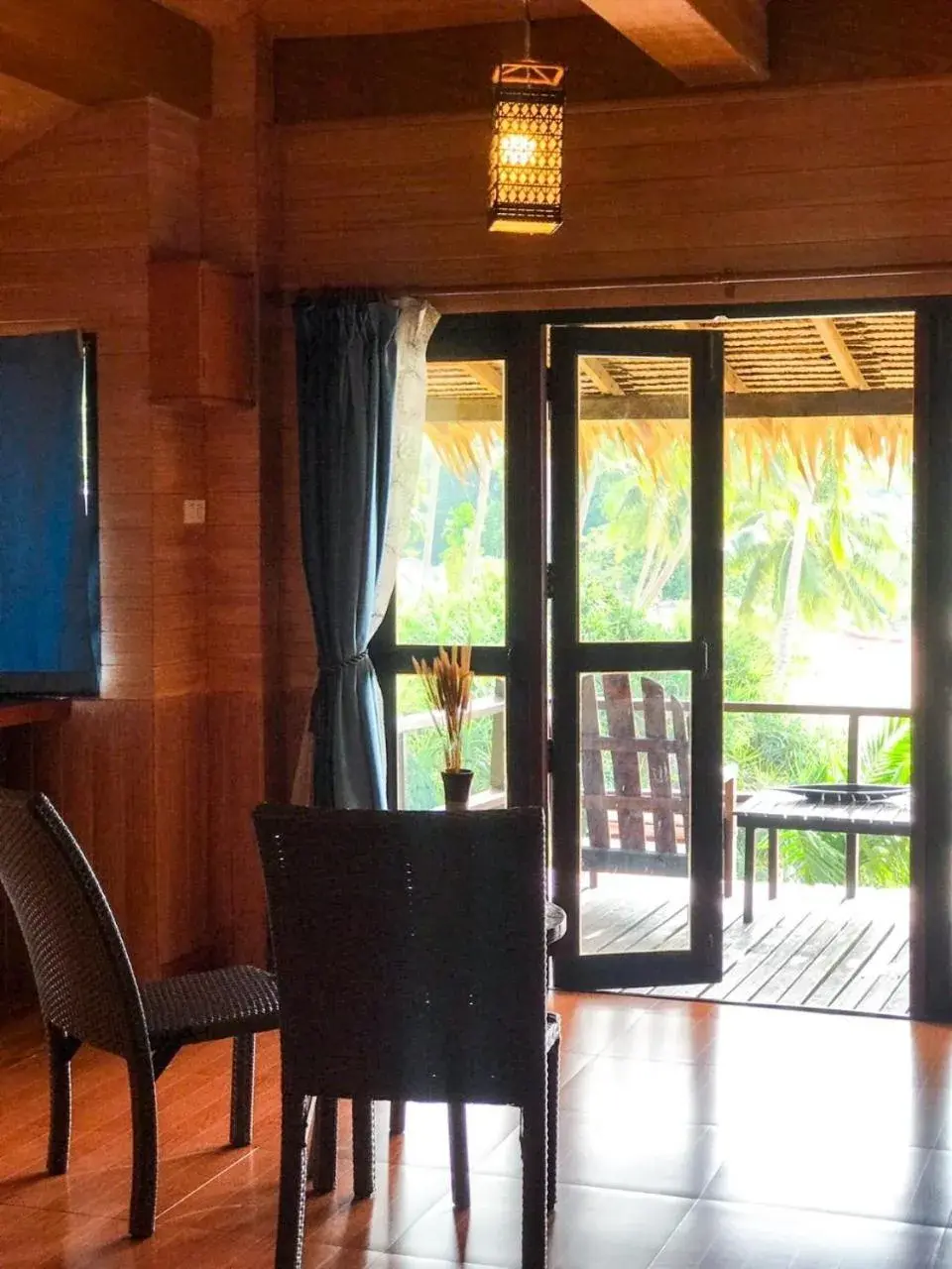 Dining Area in Baan Laanta Resort & Spa - SHA PLUS