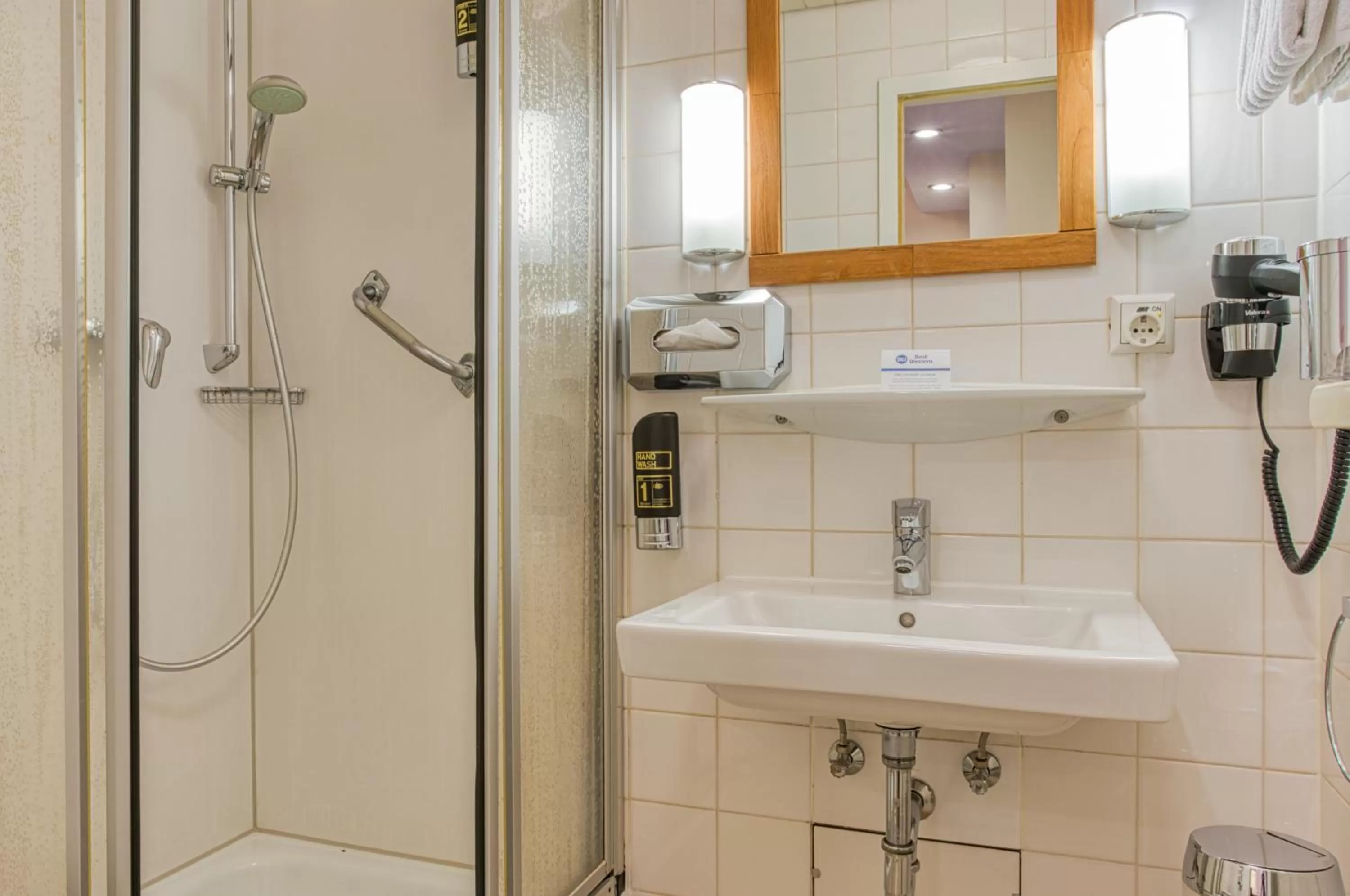 Bathroom in Best Western Hotel Bremen City