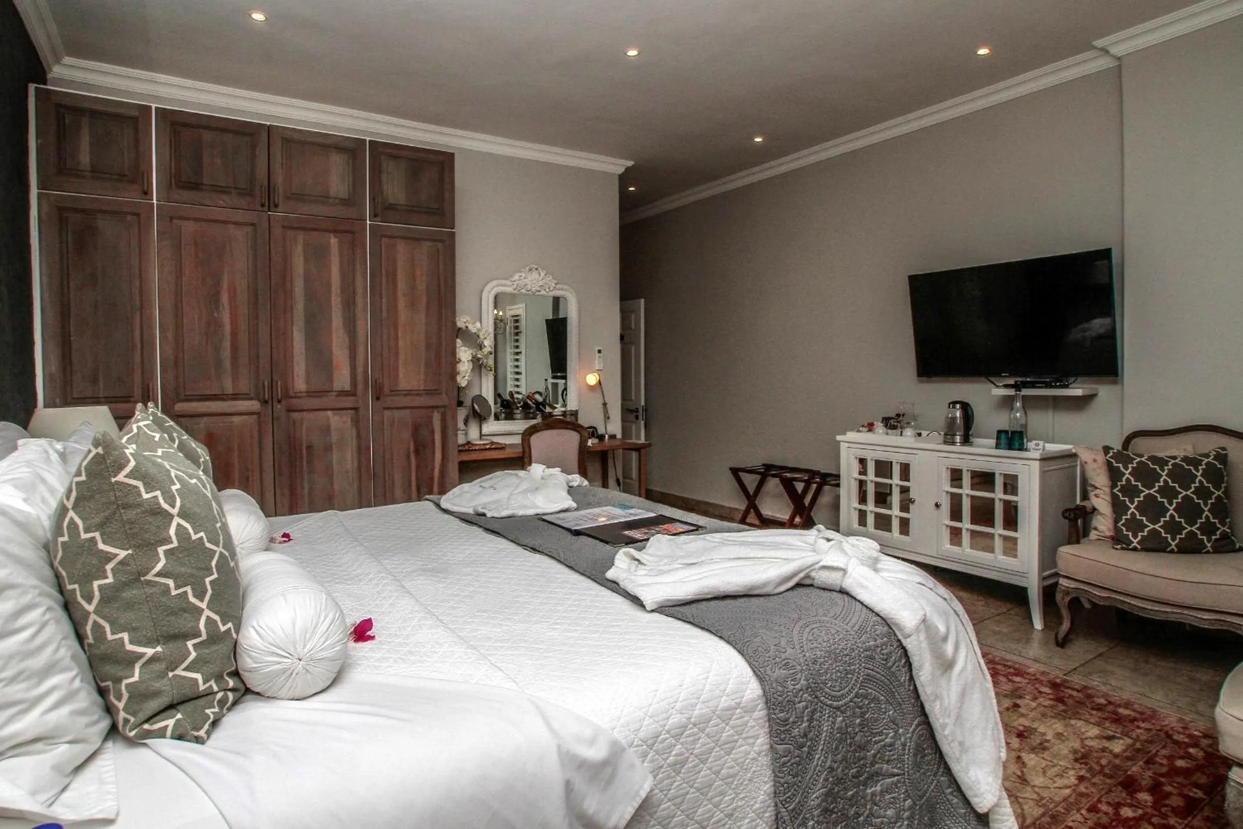 Photo of the whole room, Bed in Sandals Guest House