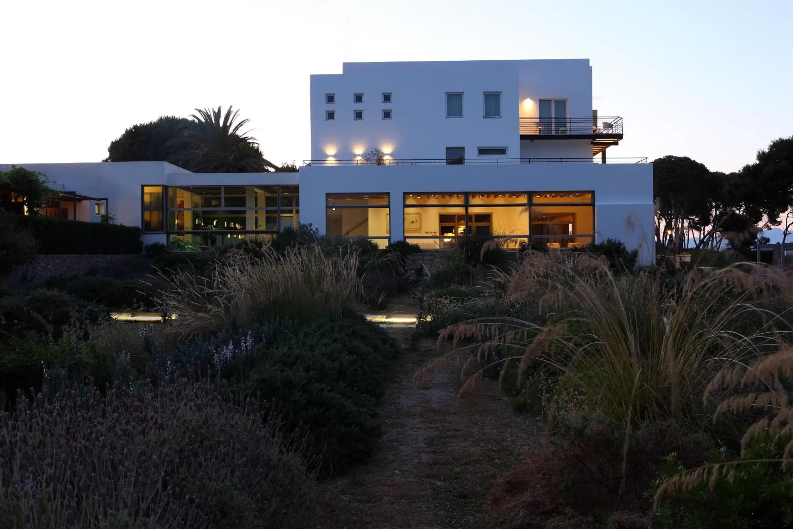 Facade/entrance, Property Building in Hostal Spa Empúries