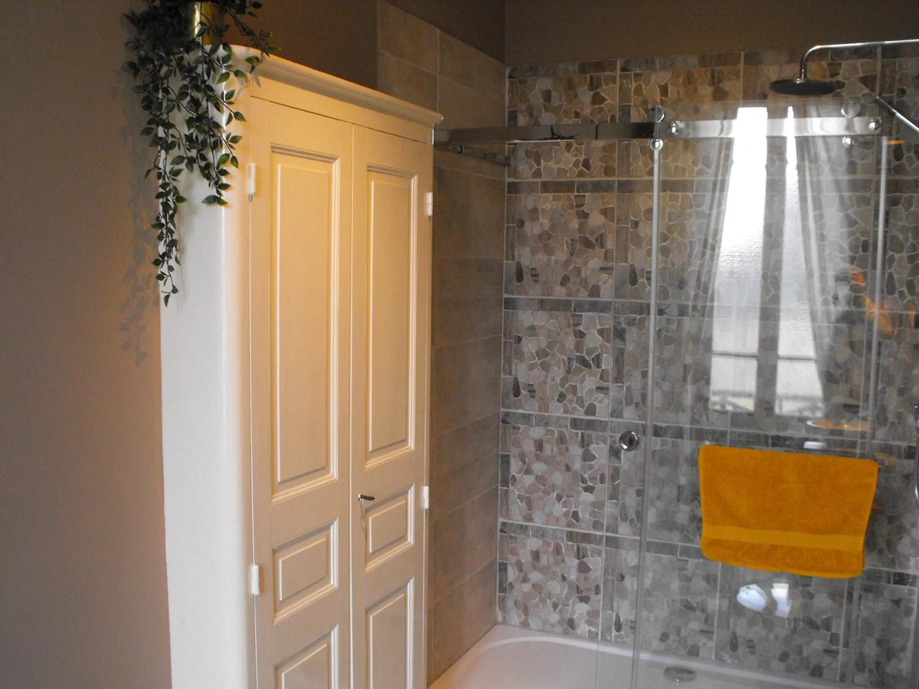 Bathroom in Maison de la Comtesse