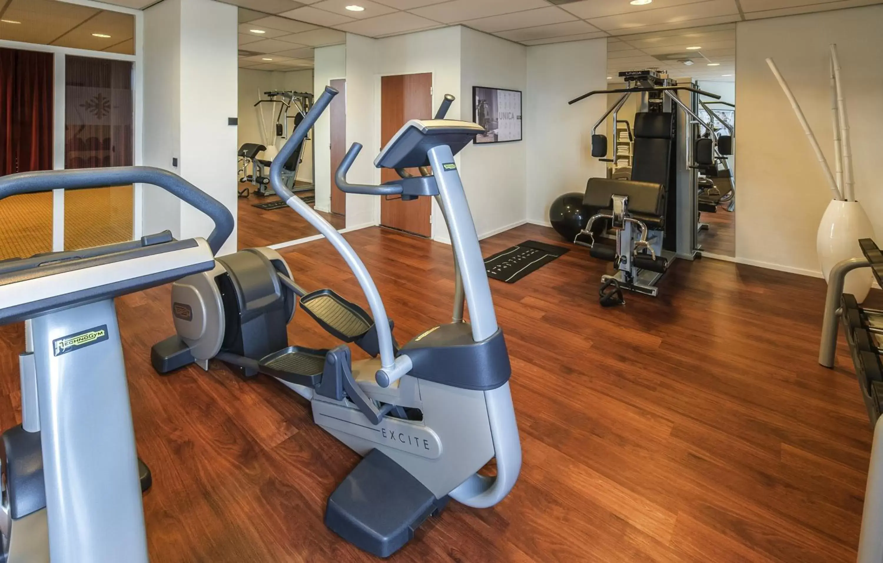 Fitness centre/facilities, Fitness Center/Facilities in Mercure Amsterdam City Hotel