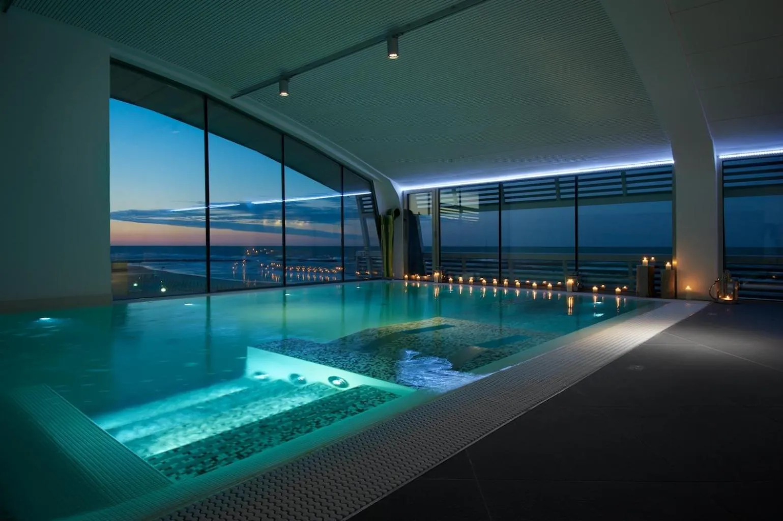 Winter in Excelsior Hotel, SPA & Lido - Preferred Hotels & Resorts