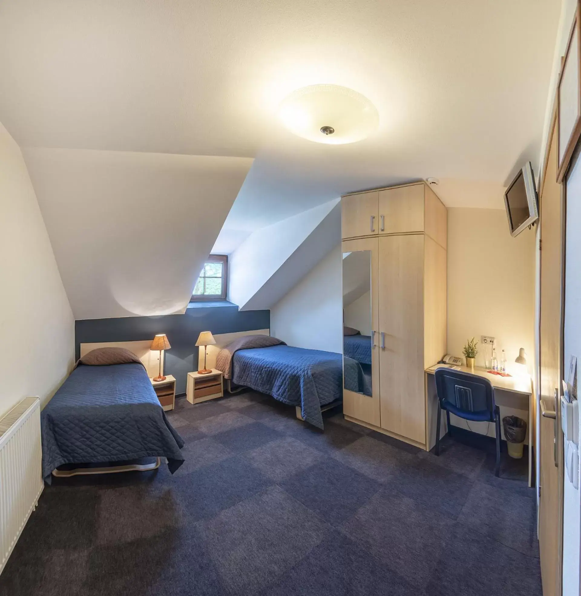 Double or Twin Room in Hotel - Bar Grafaite Double or Twin Room in Hotel - Bar Grafaite