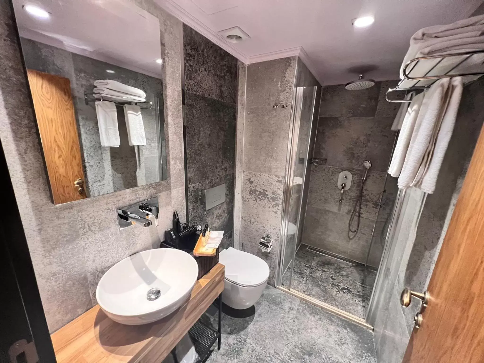 Shower, Bathroom in Root Karaköy