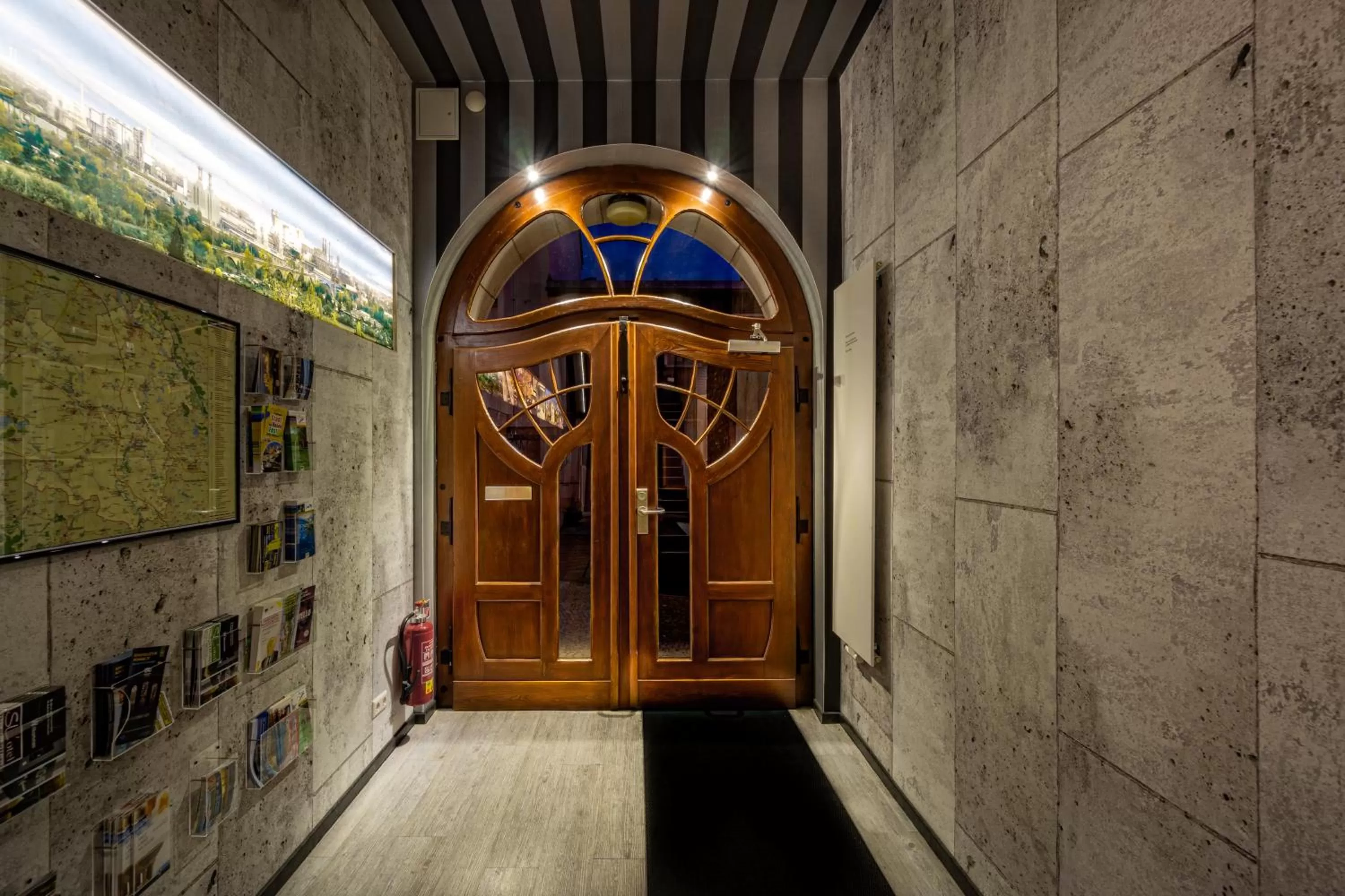 Facade/entrance in SL'otel - Das StadtHotel - voll Klimatisiert