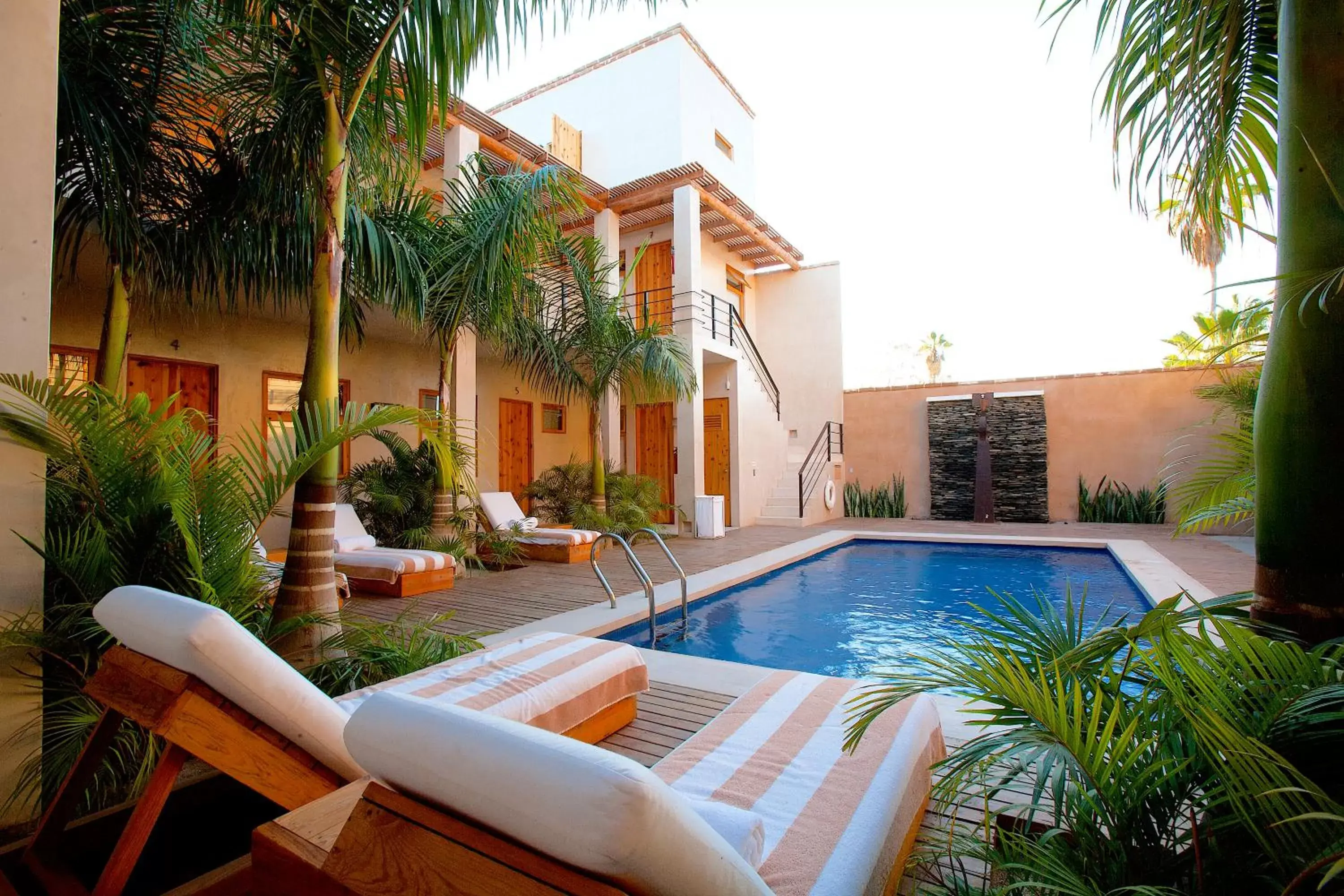Property building, Swimming Pool in Hotel Casa Tota