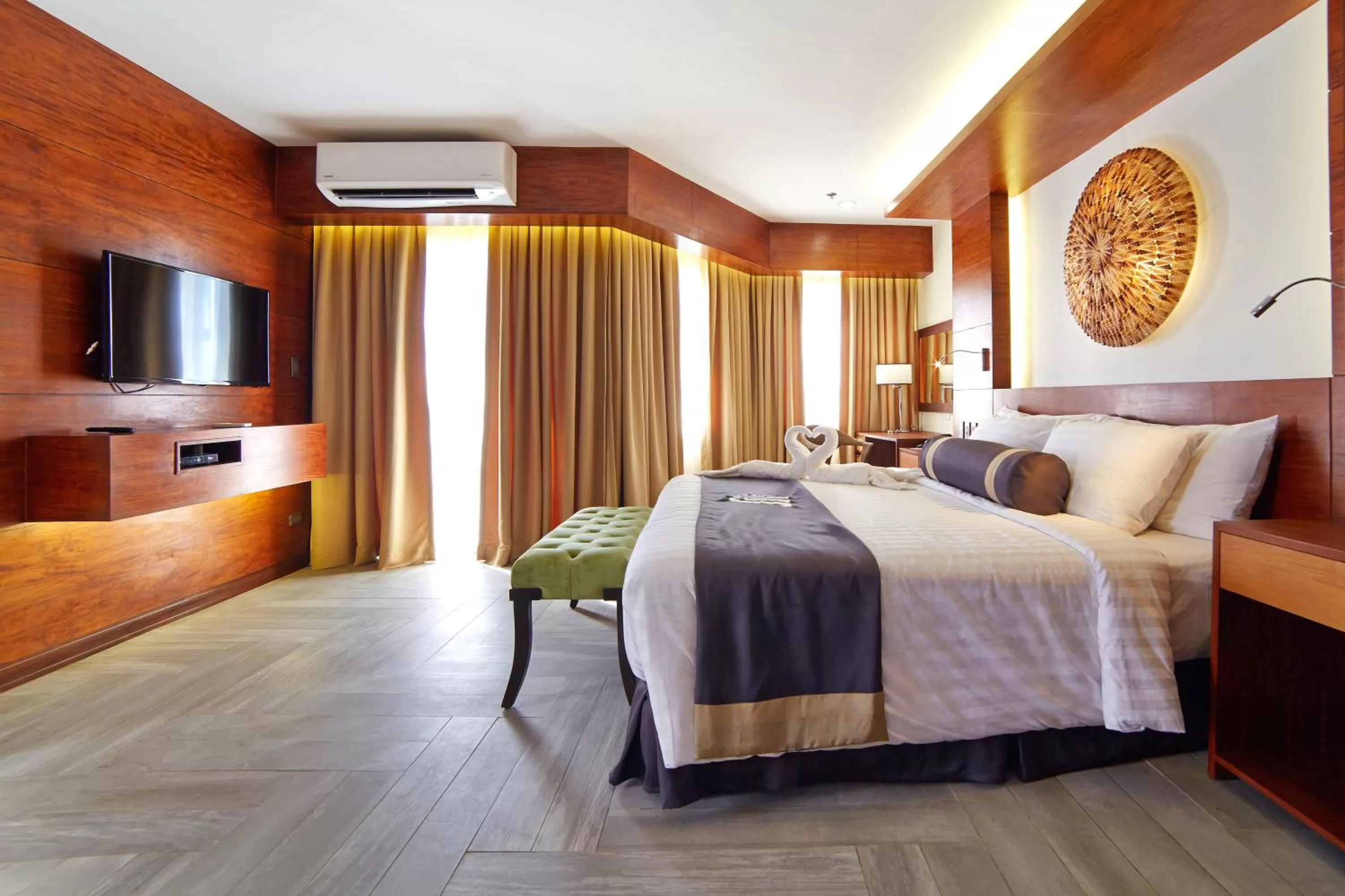 Day, Bed in Cebu White Sands Resort and Spa