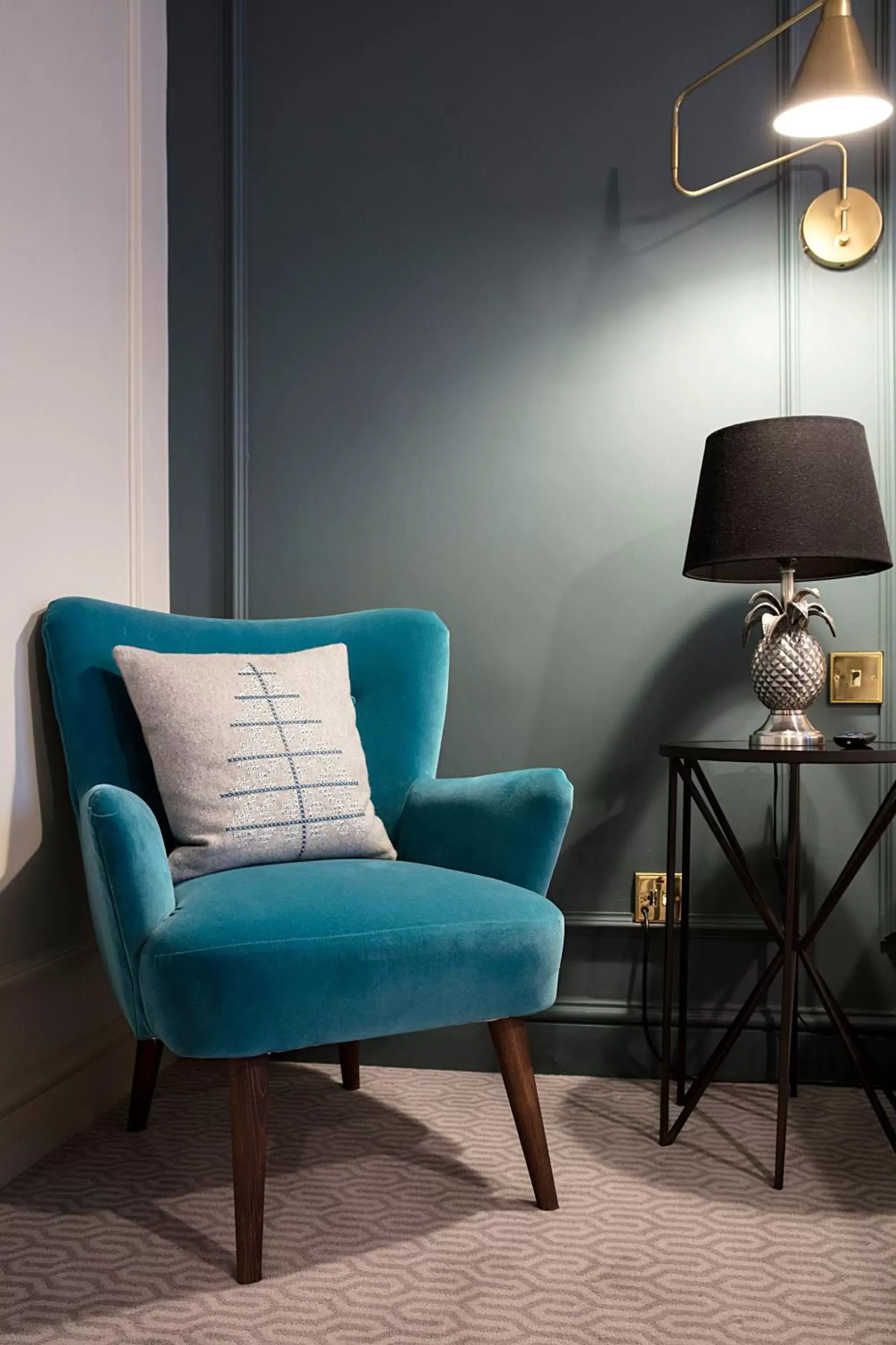 Bedroom, Seating Area in Hotel Cromwell Stevenage