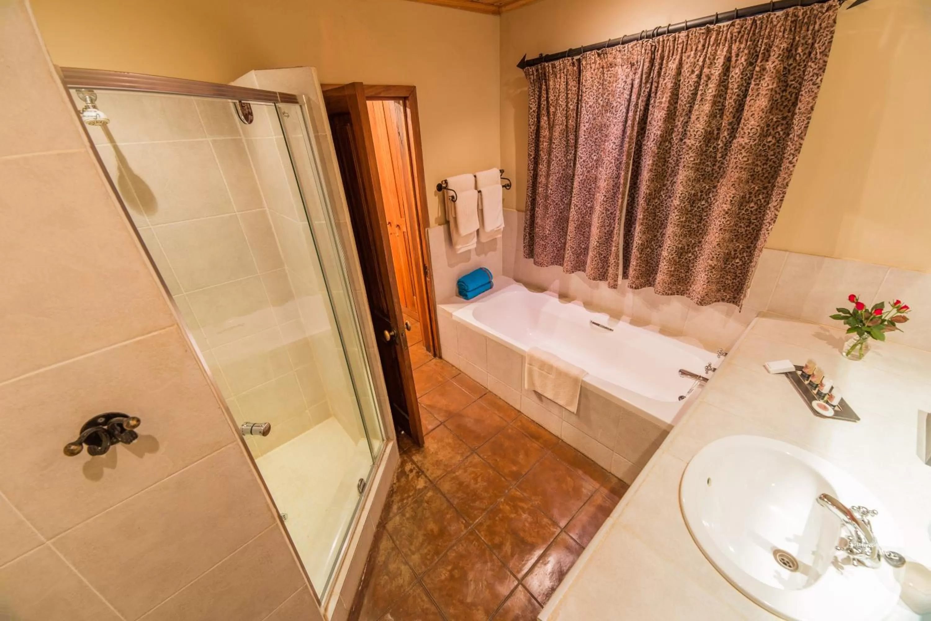 Shower in Kumbali Country Lodge