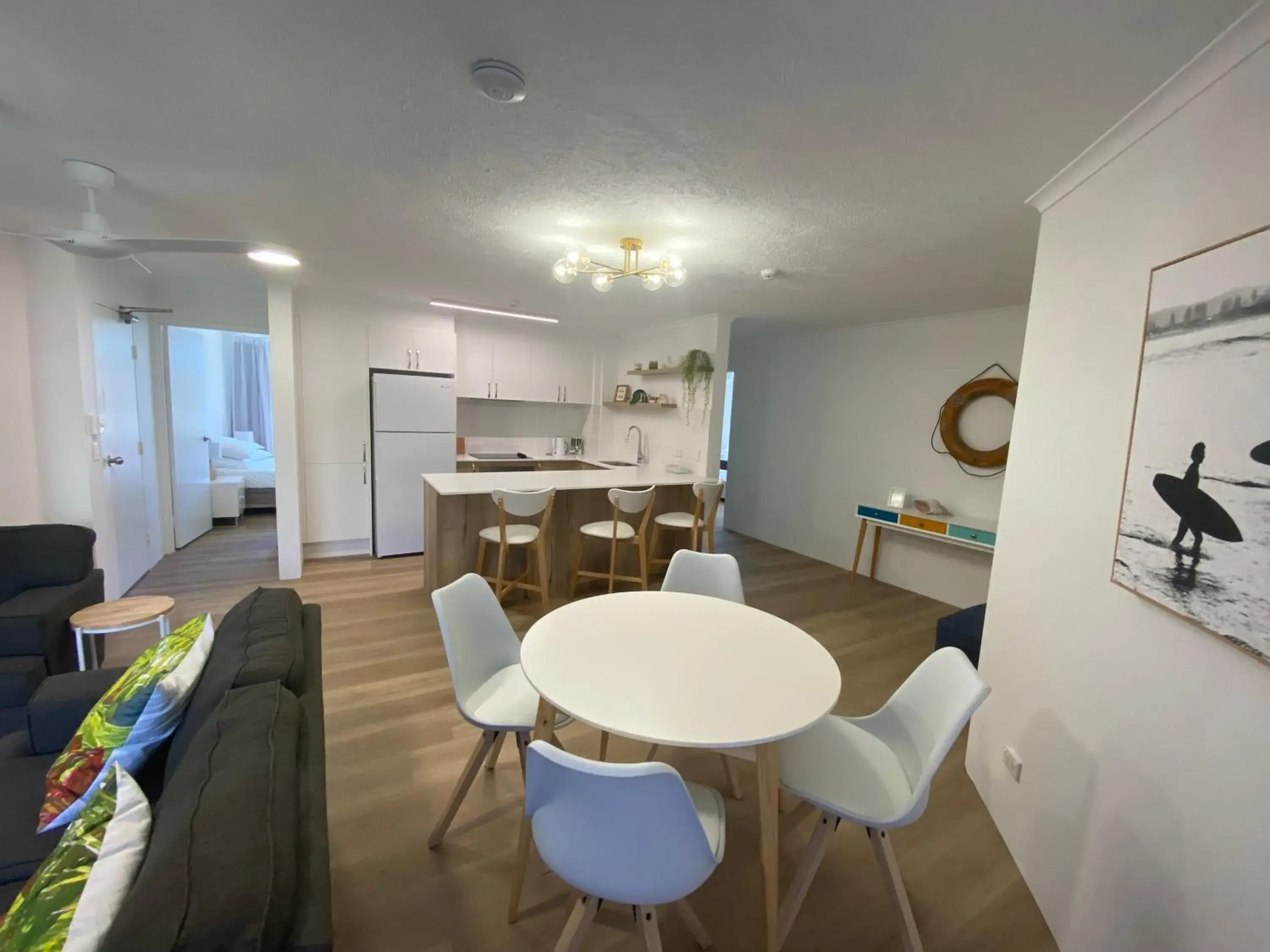 Dining Area in Enderley Gardens Resort