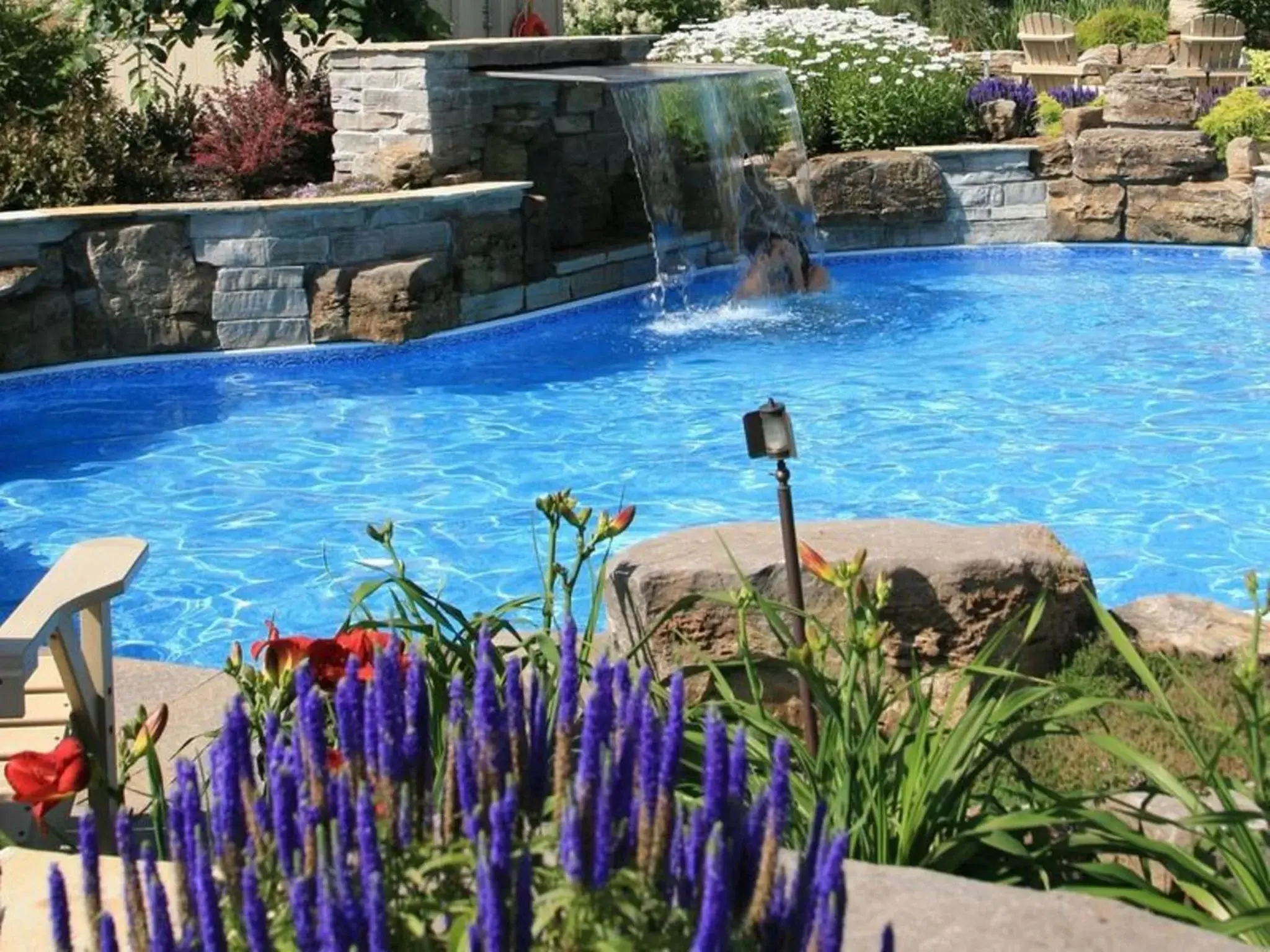 People, Swimming Pool in Auberge Godefroy