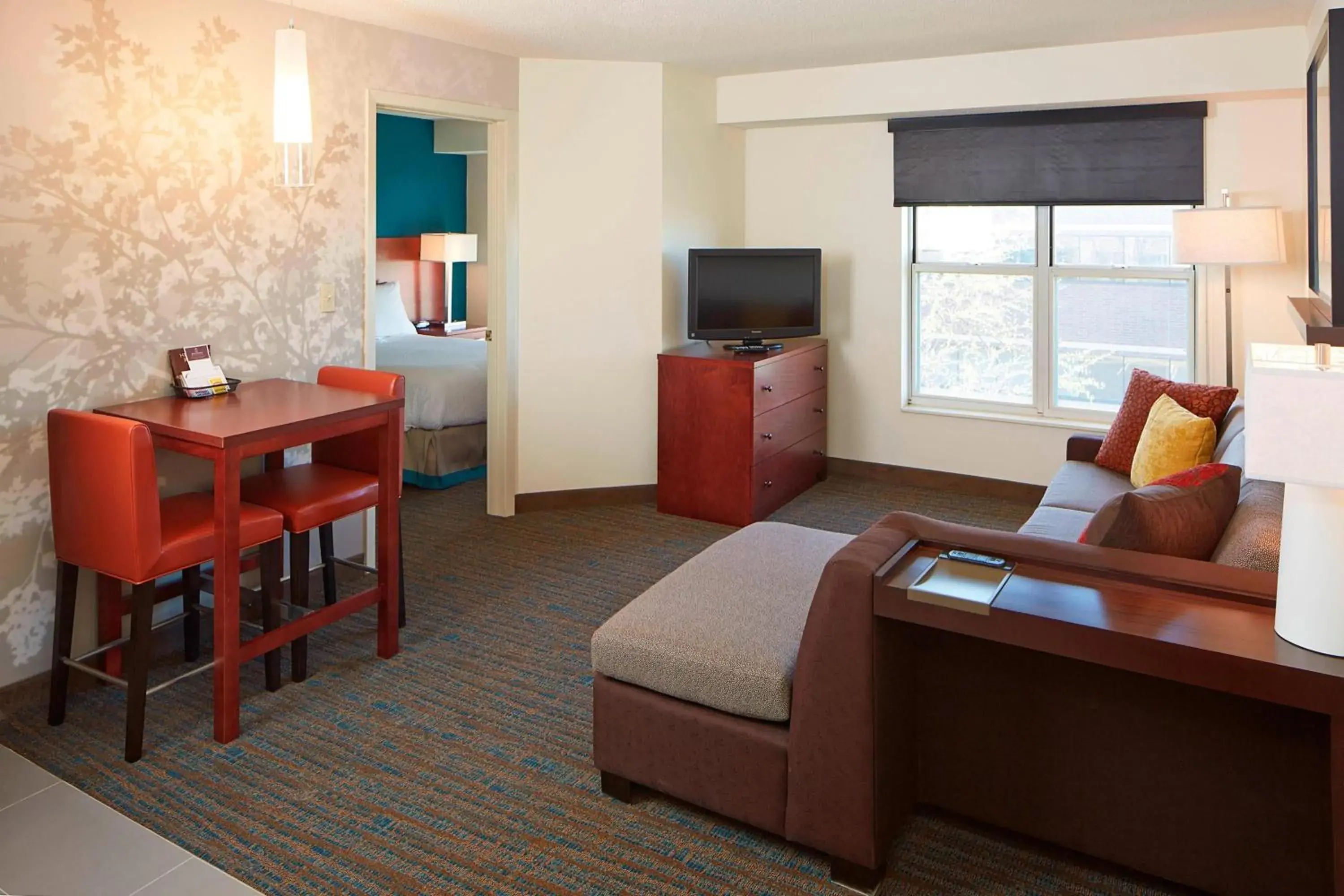 Bedroom, Seating Area in Residence Inn Minneapolis St. Paul/Roseville
