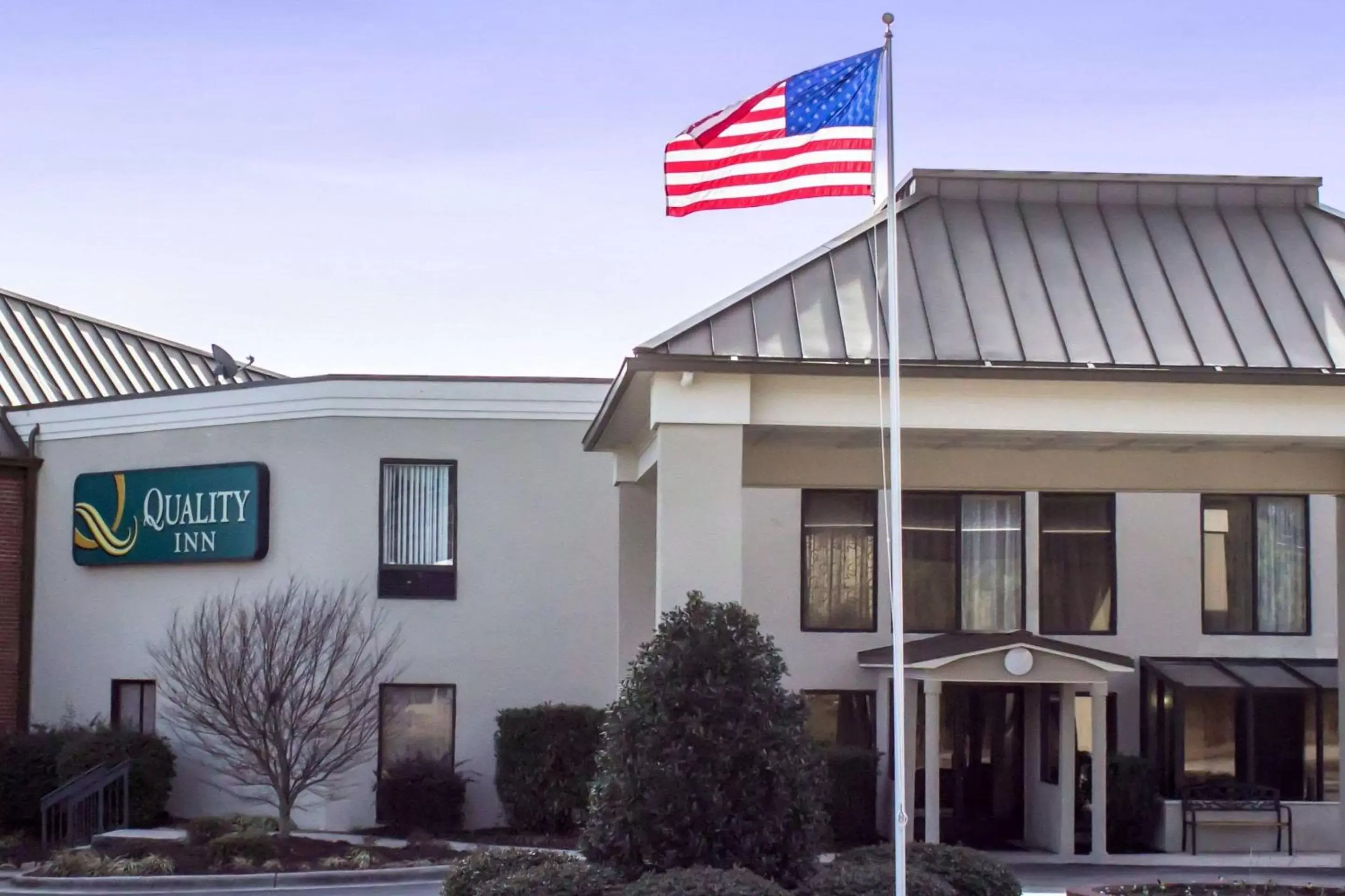 Property building in Quality Inn & Suites Property building in Quality Inn & Suites