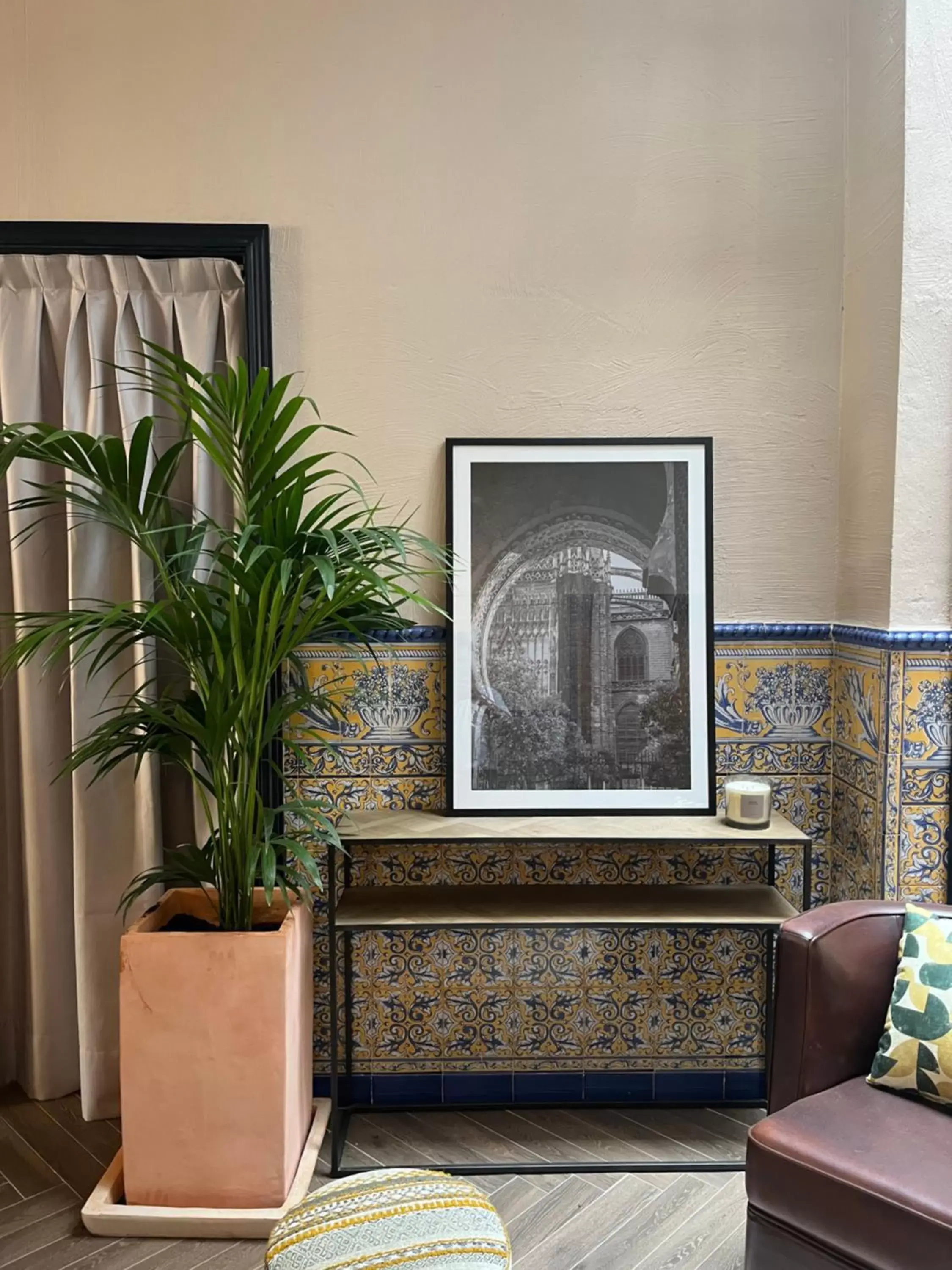Living room, Lobby/Reception in The Honest Hotel San Pedro