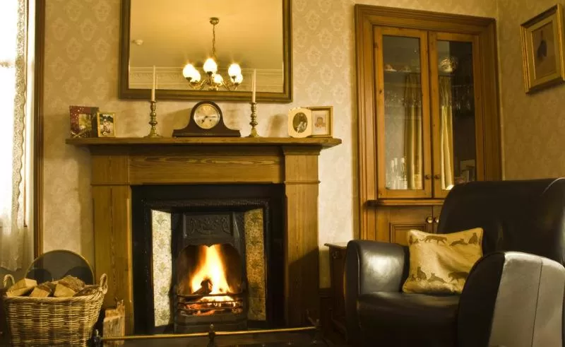 Communal lounge/ TV room in Dunallan Guest House