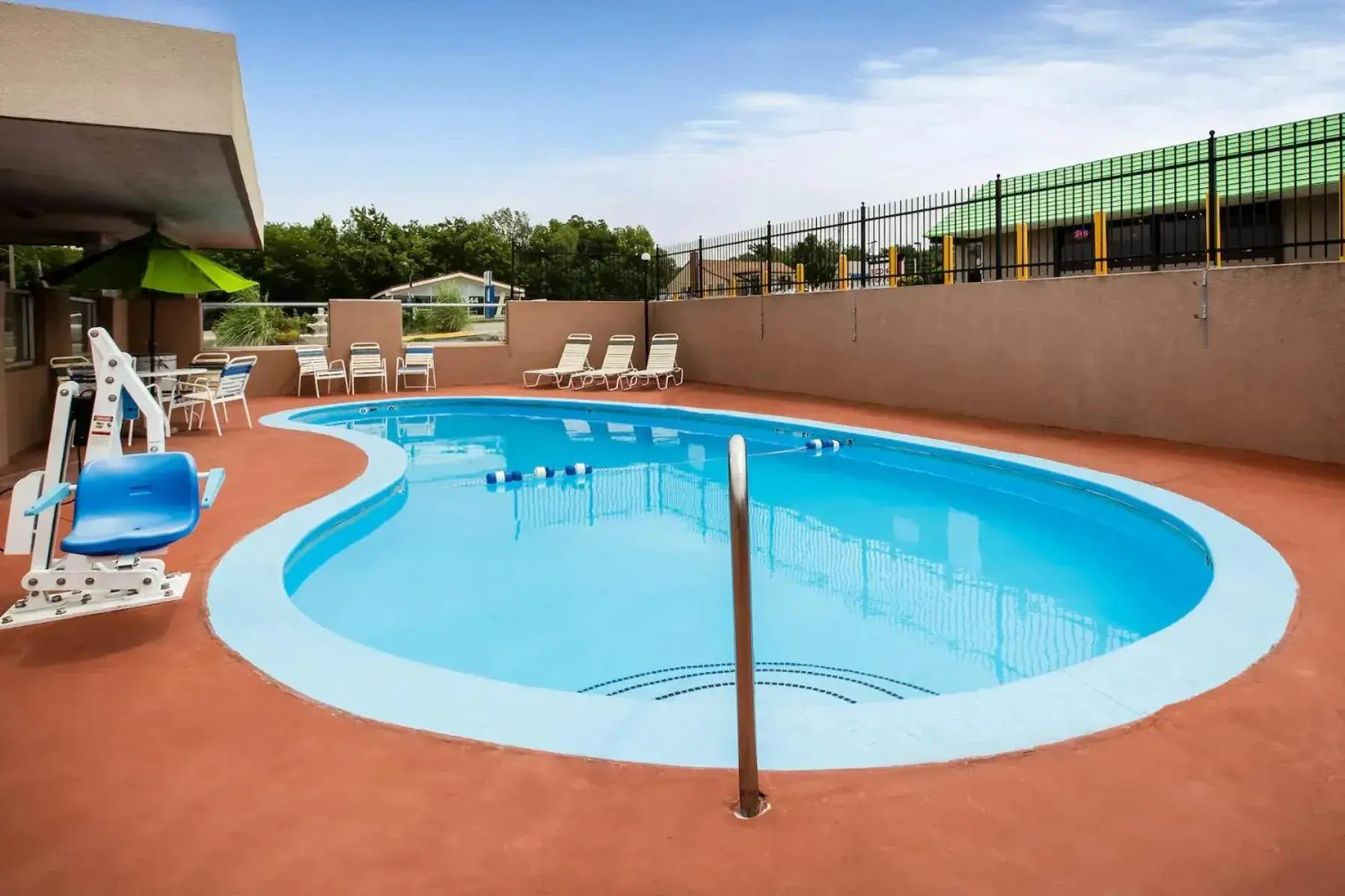 Swimming Pool in Super 8 by Wyndham Lawrence KU