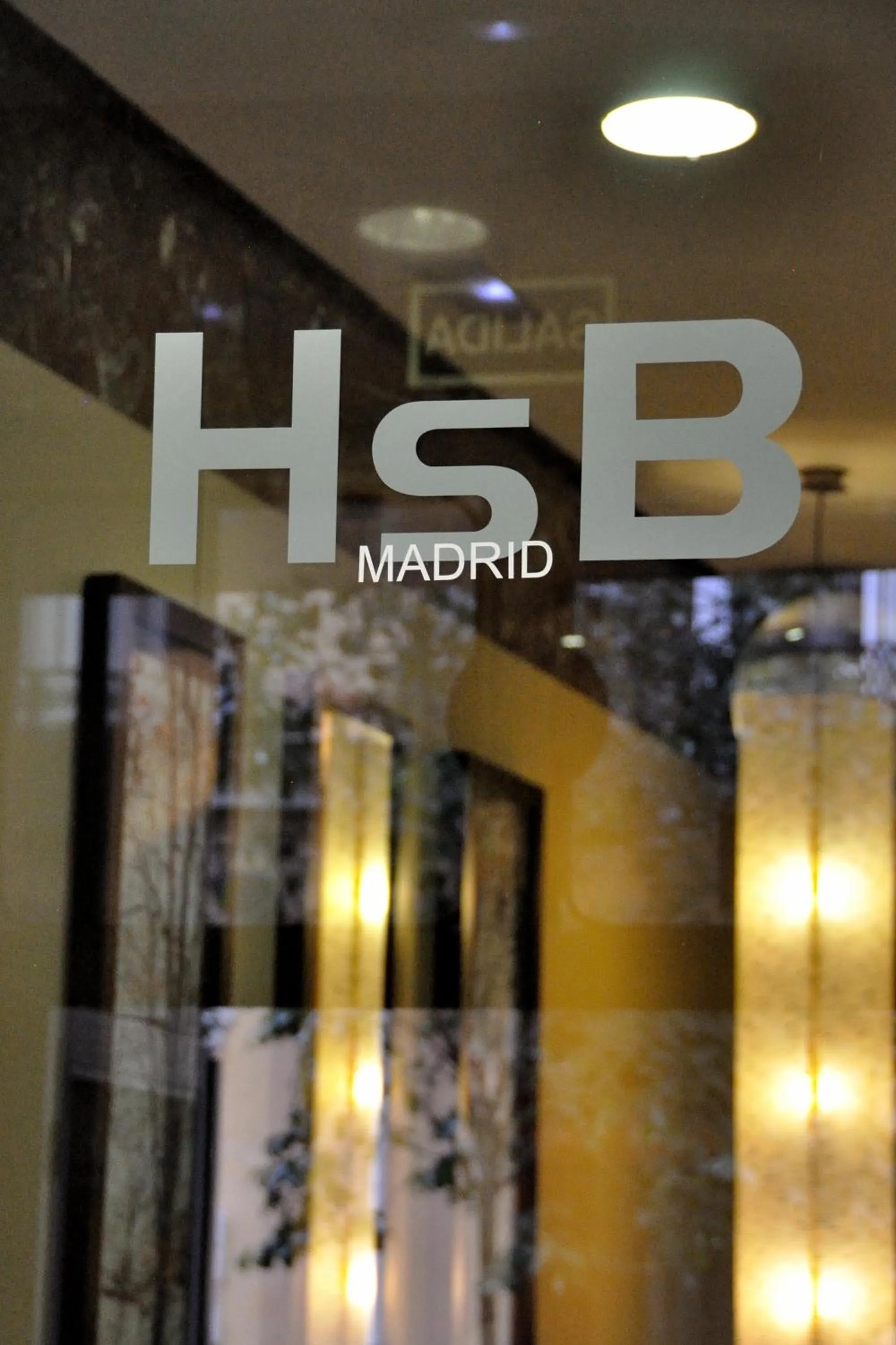 Facade/entrance in Hostal Ballesta