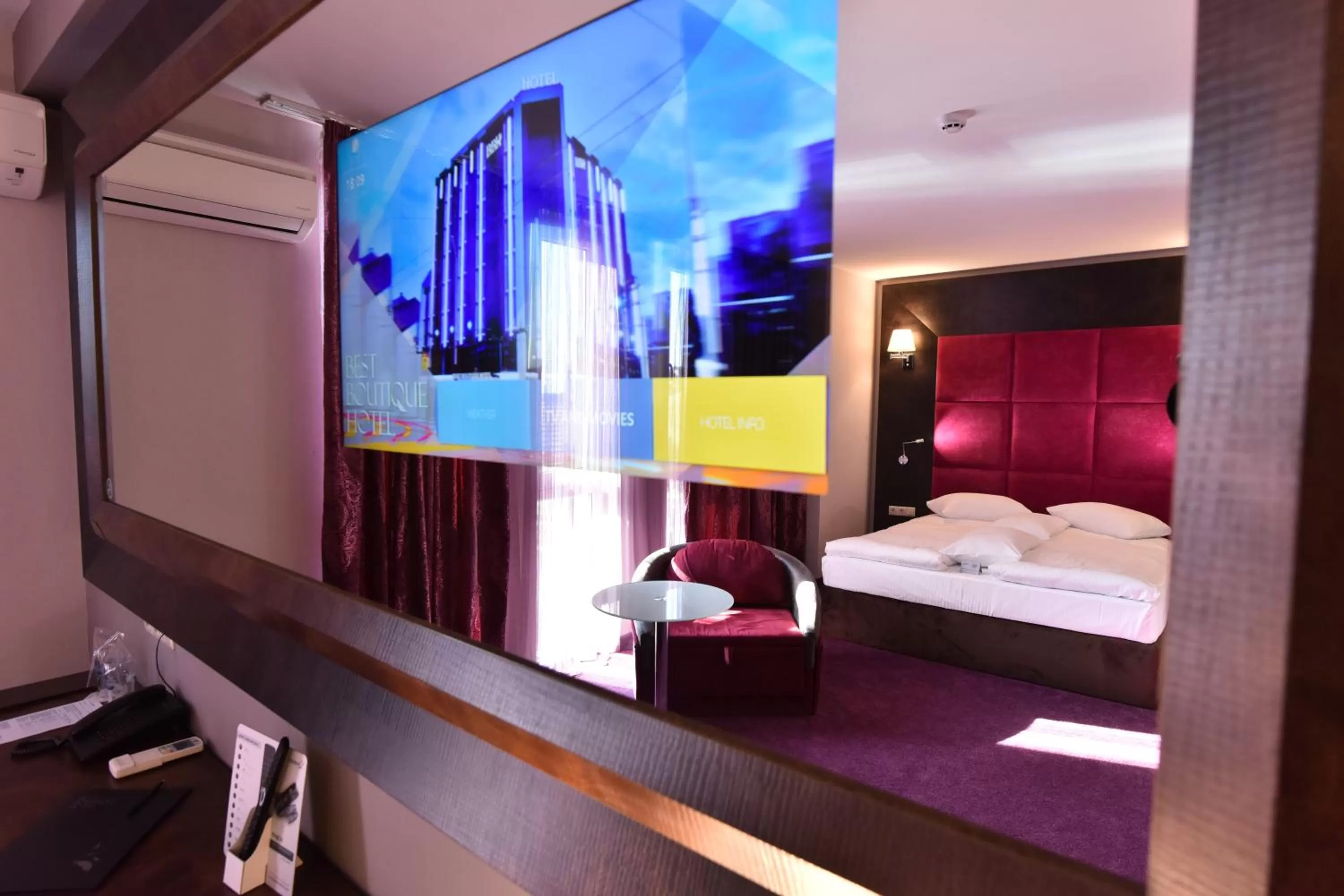 TV and multimedia in Best Boutique Hotel