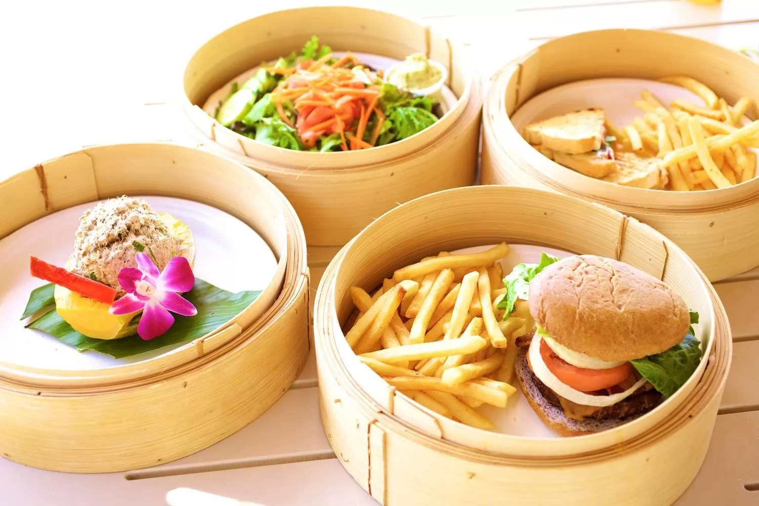 Restaurant/places to eat in OUTRIGGER Kaua'i Beach Resort & Spa