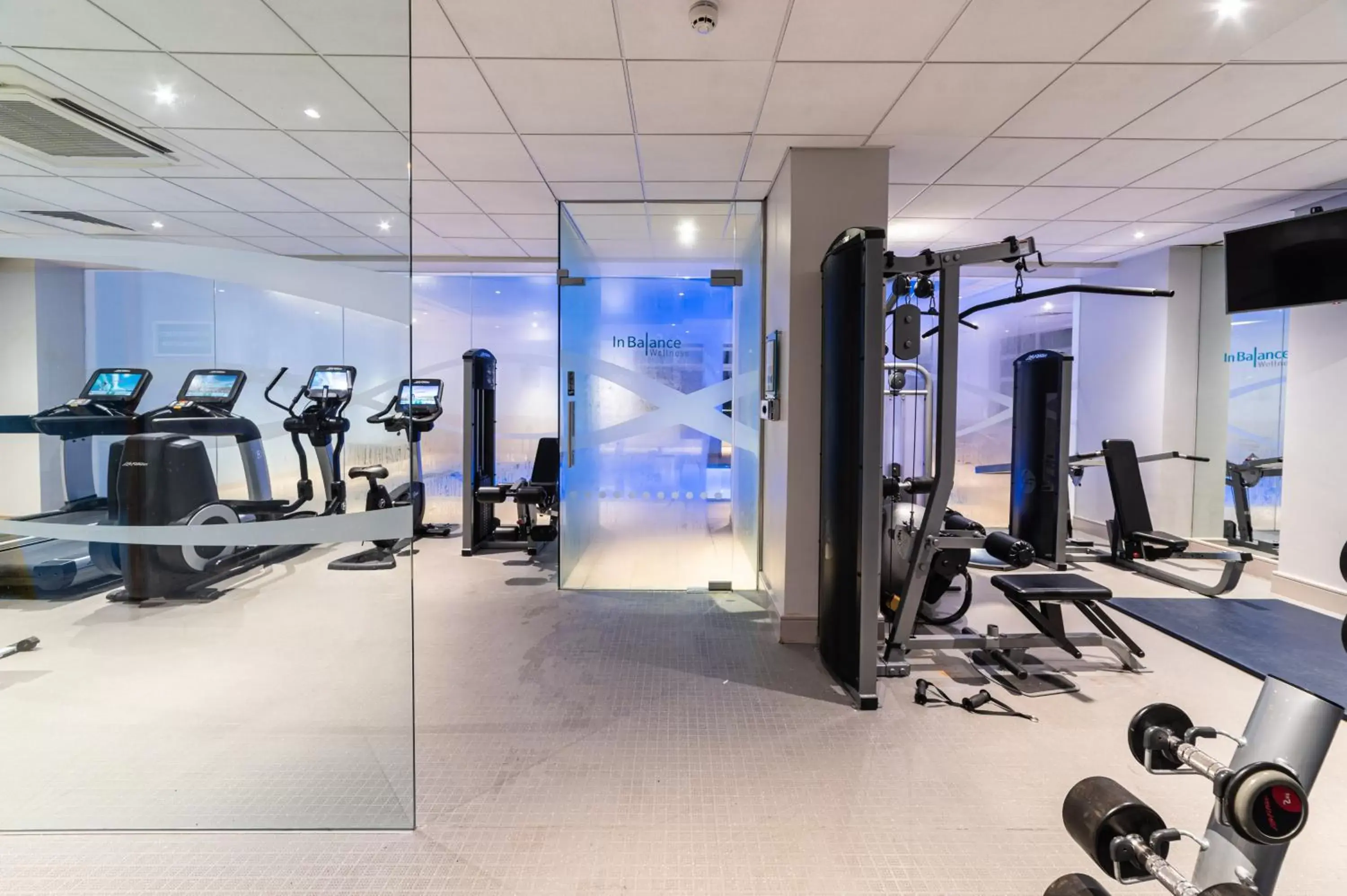 Spa and wellness centre/facilities, Fitness Center/Facilities in Novotel Southampton