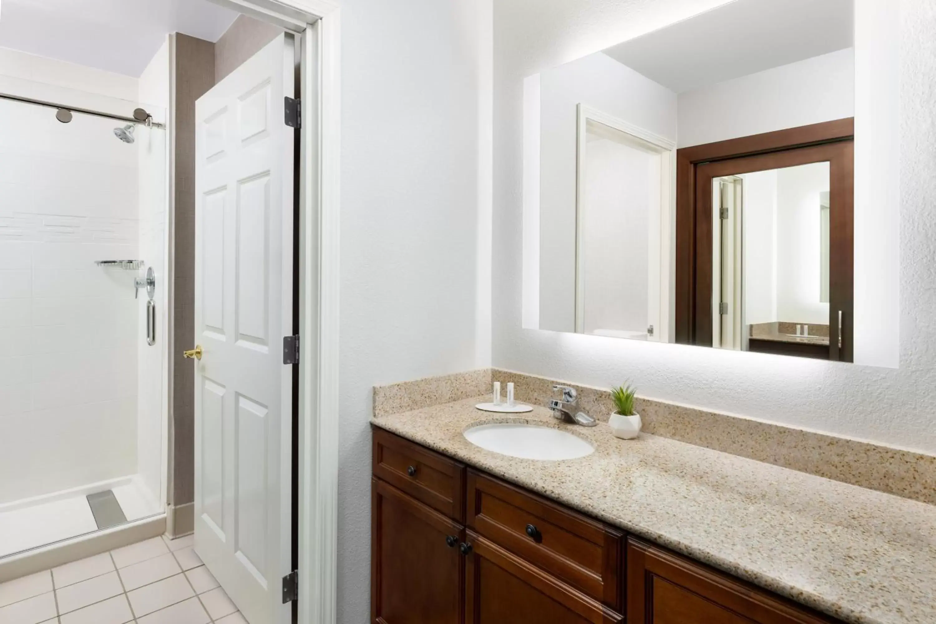 Bathroom in Residence Inn Potomac Mills Woodbridge