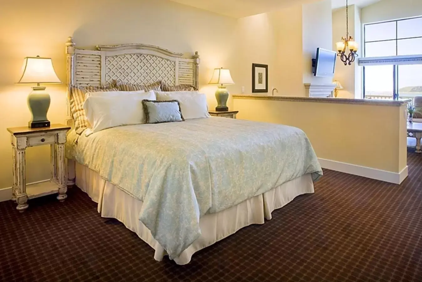 Bedroom, Bed in Oceano Hotel and Spa Half Moon Bay Harbor