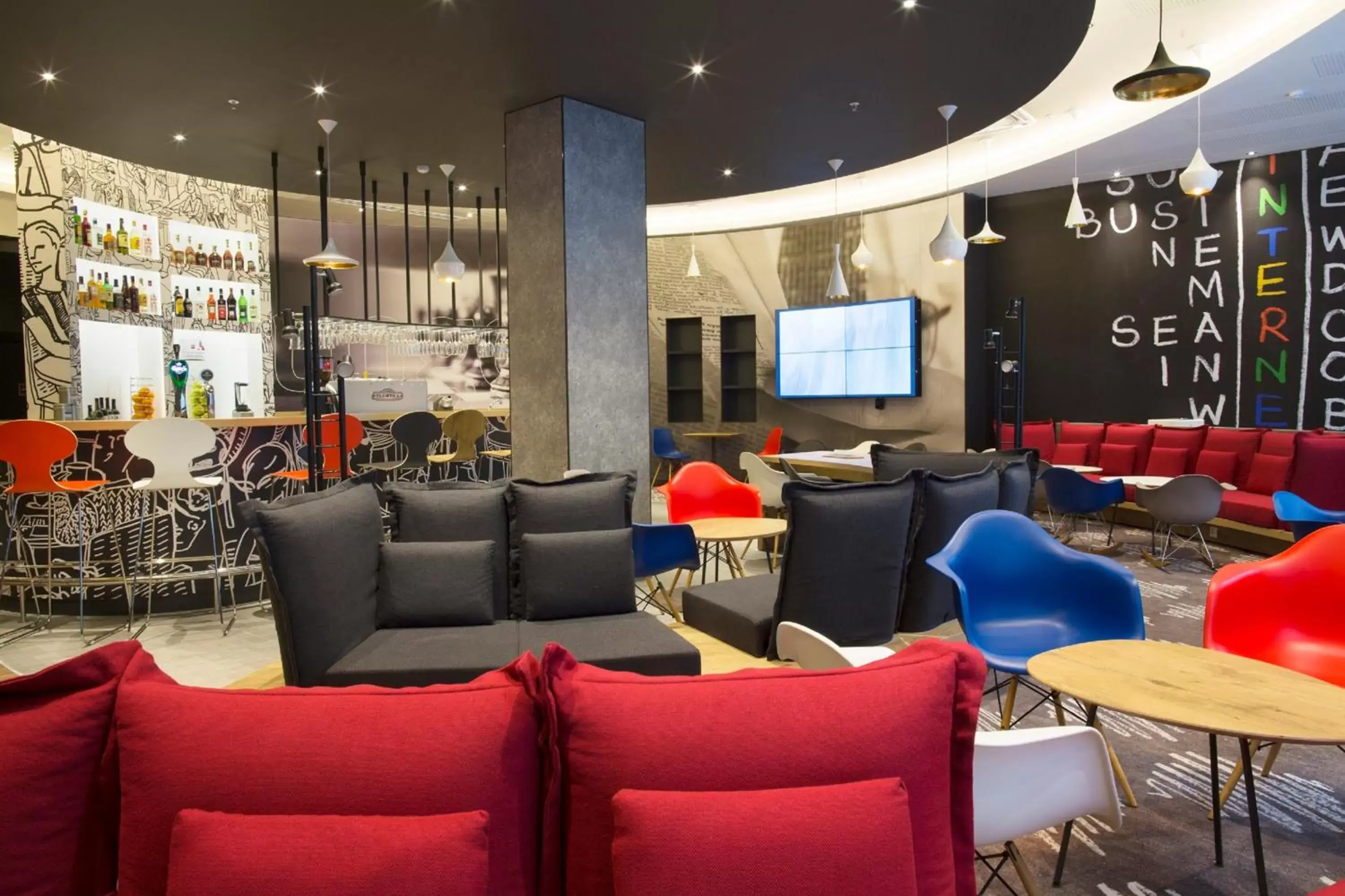 Lounge or bar, Lounge/Bar in ibis Yerevan Center