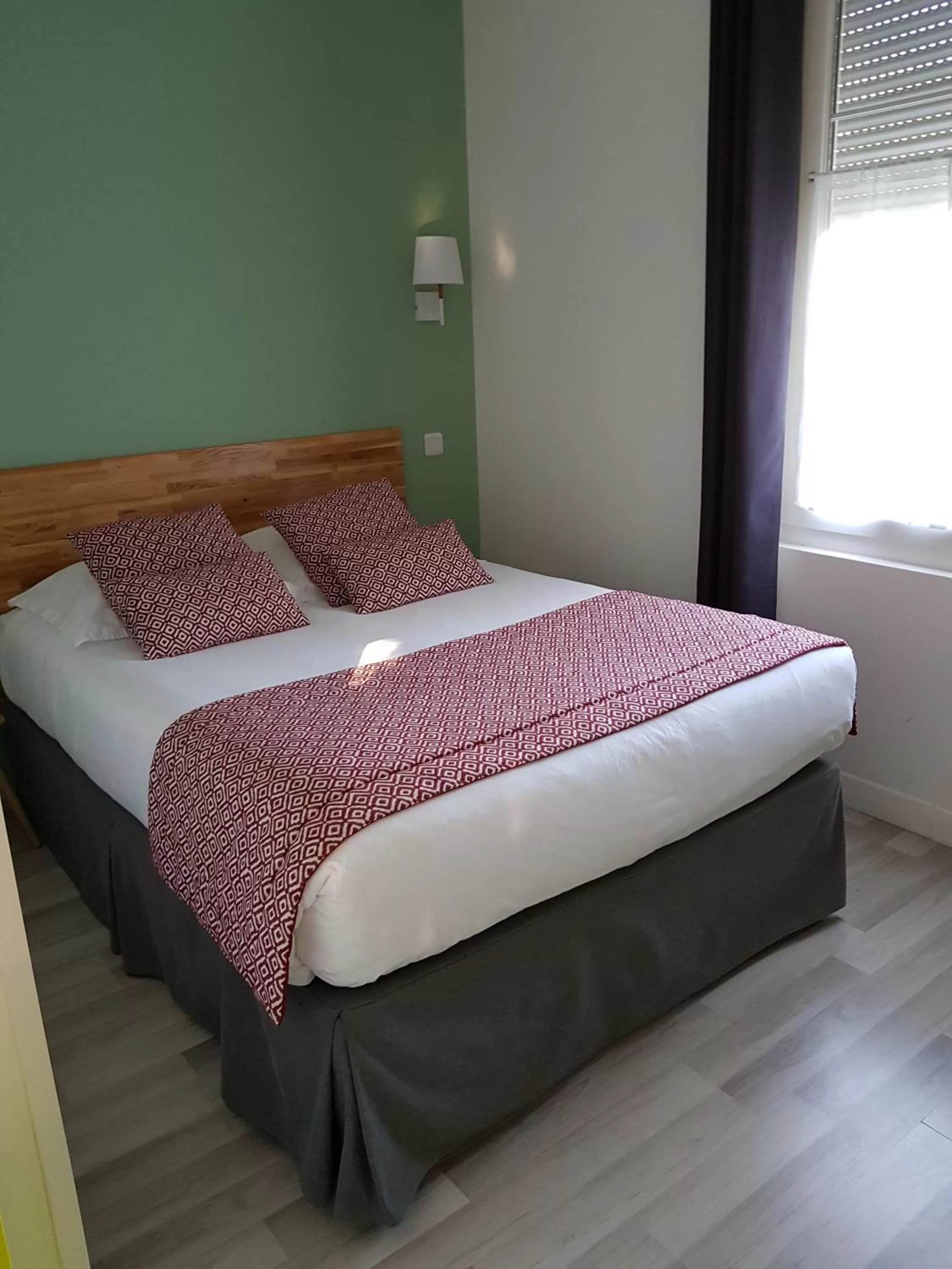 Double Room in Le Thimothée : Hôtel & Studios