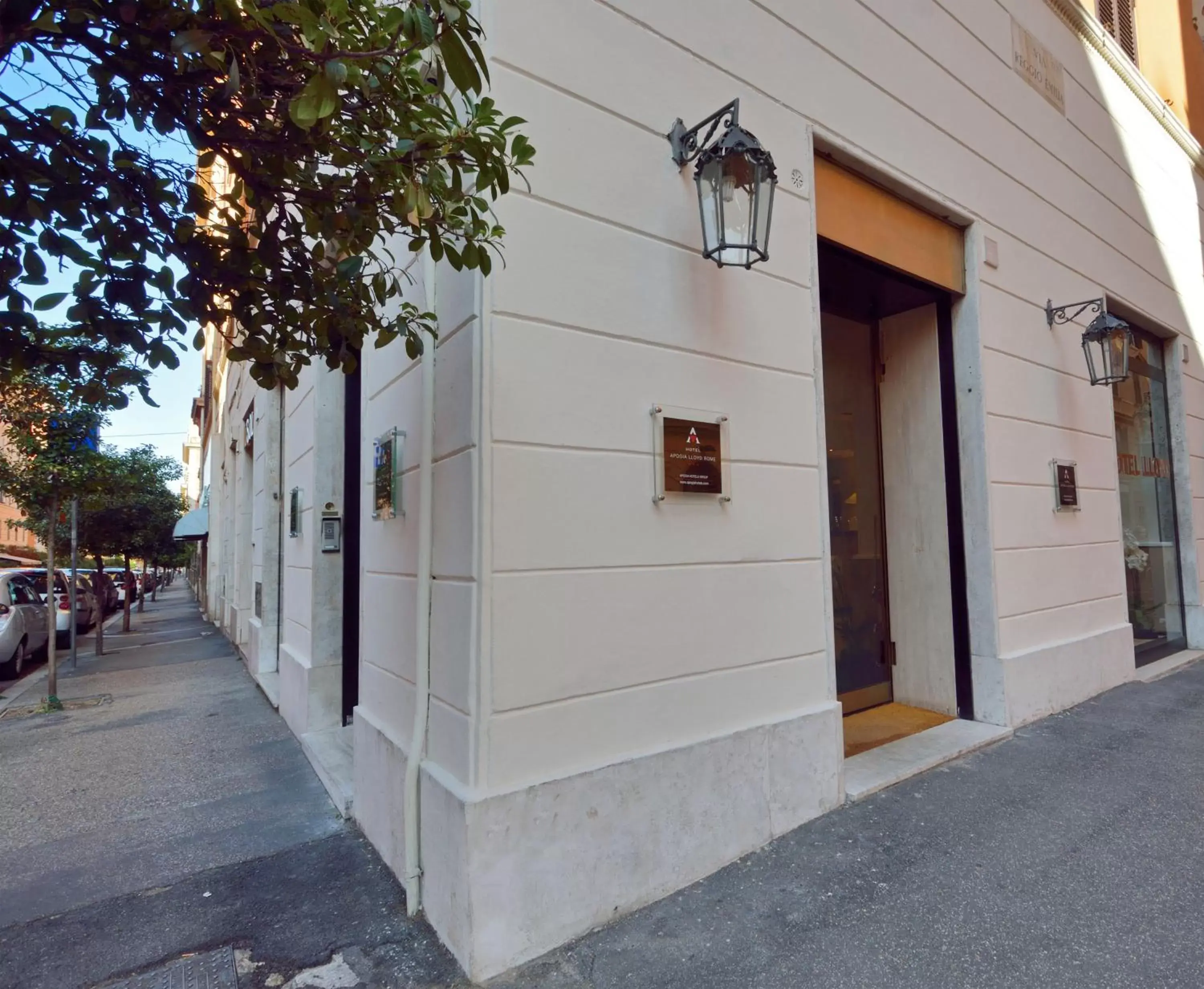 Facade/entrance, Property Building in LH Hotel Lloyd Roma