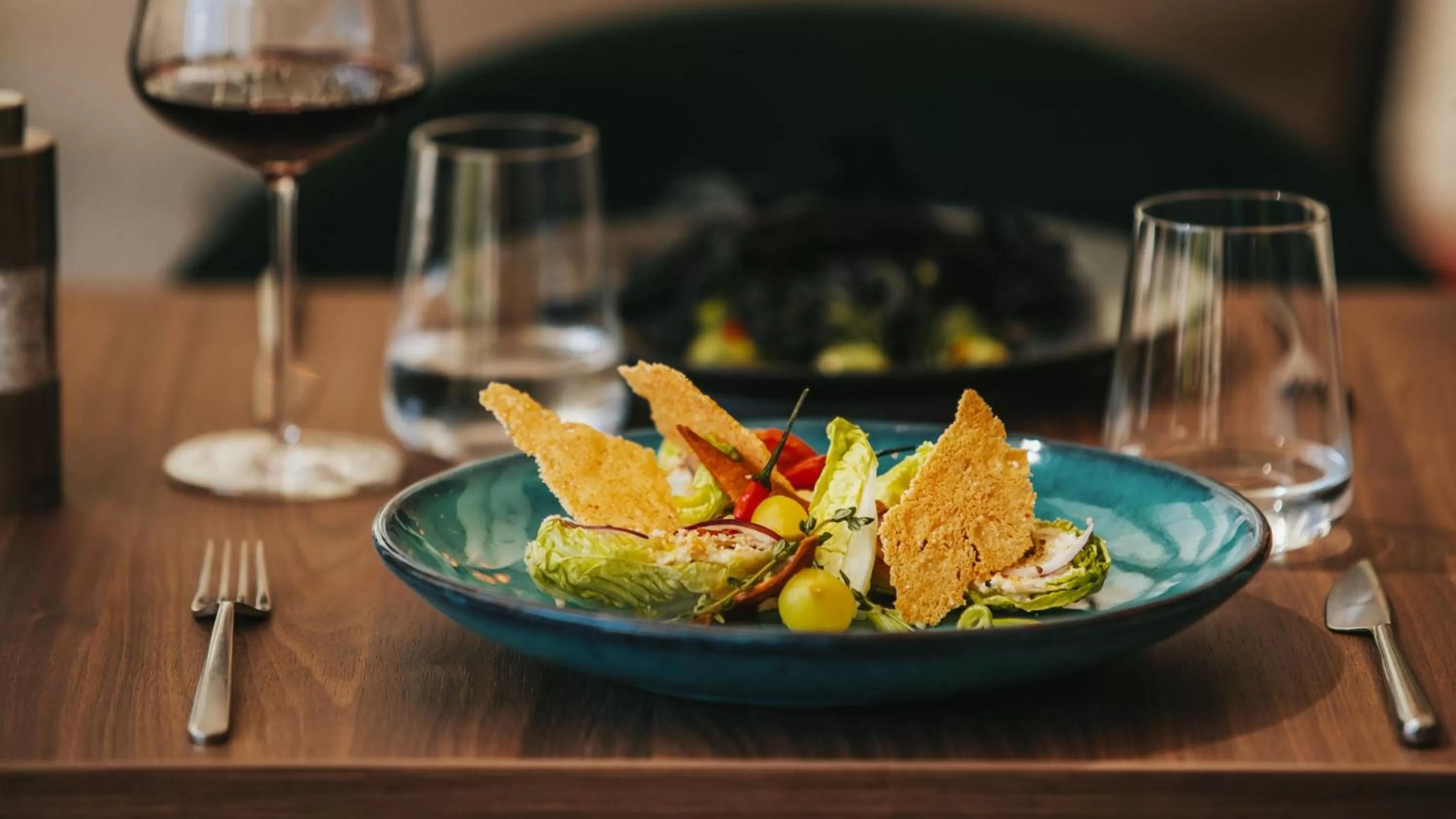 Restaurant/places to eat in Crowne Plaza Brussels Airport by IHG