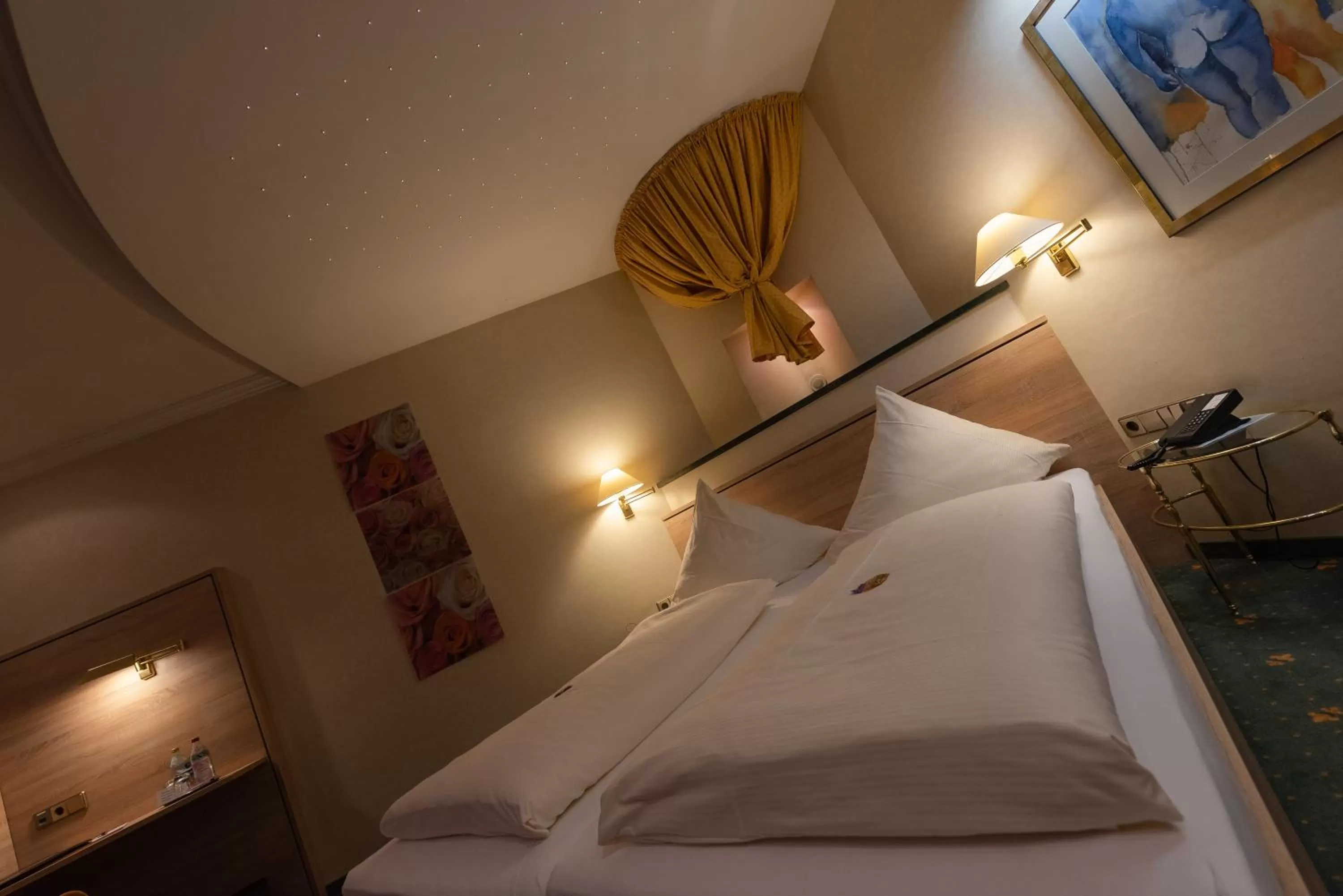 Bedroom, Bed in Hotel am Schloss