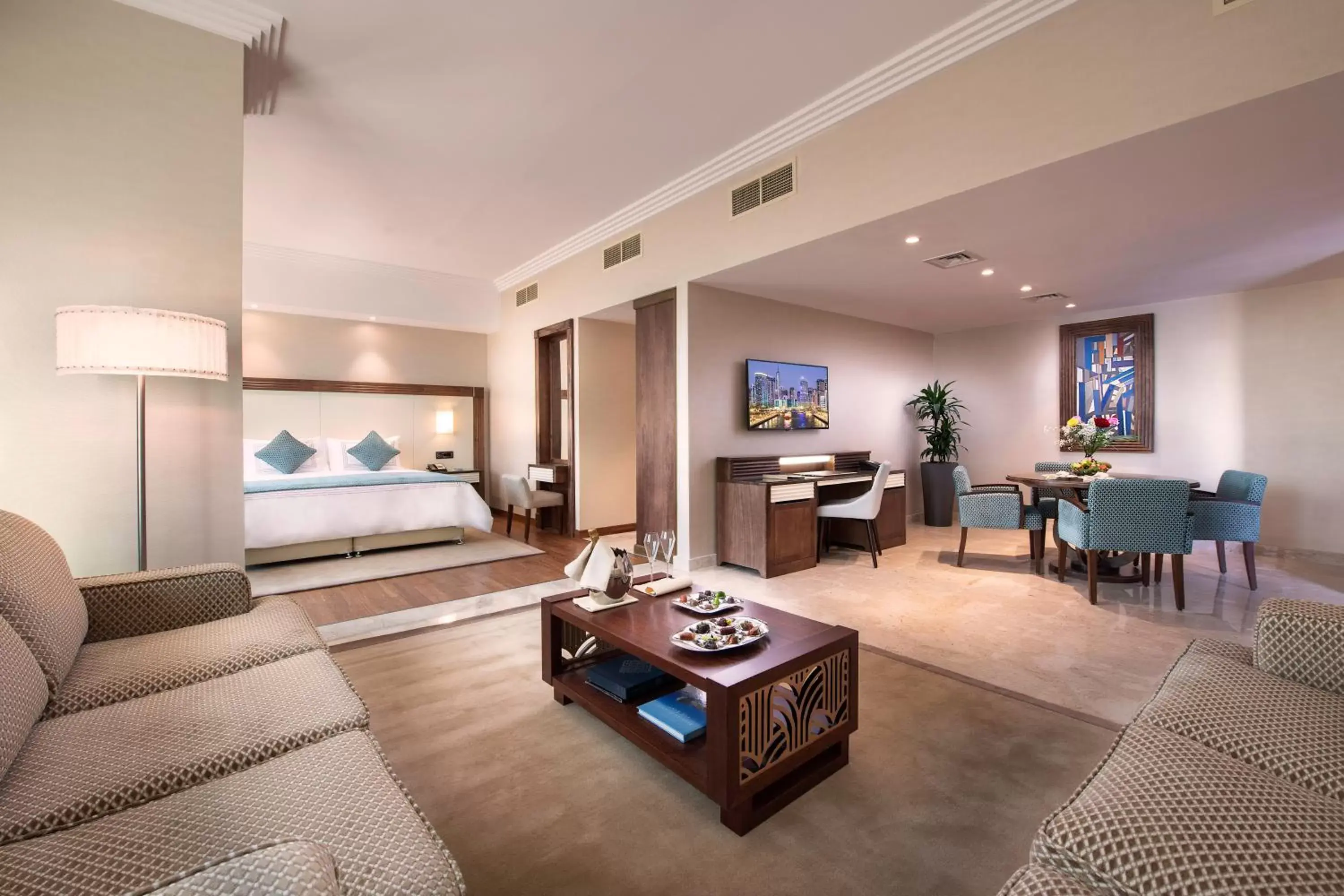 Photo of the whole room, Seating Area in Stella Di Mare Dubai Marina Hotel