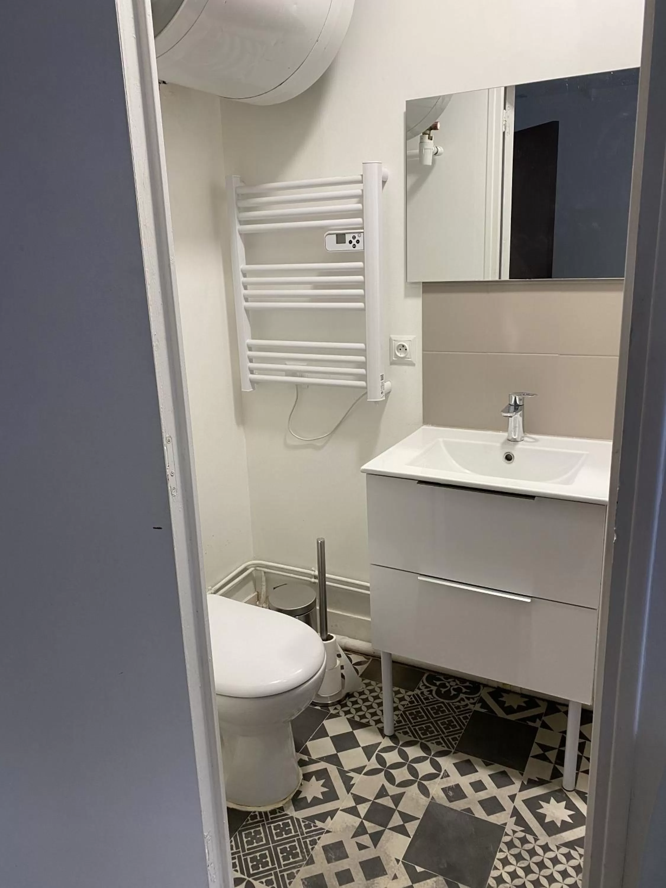 Toilet in Lh Rooms Location