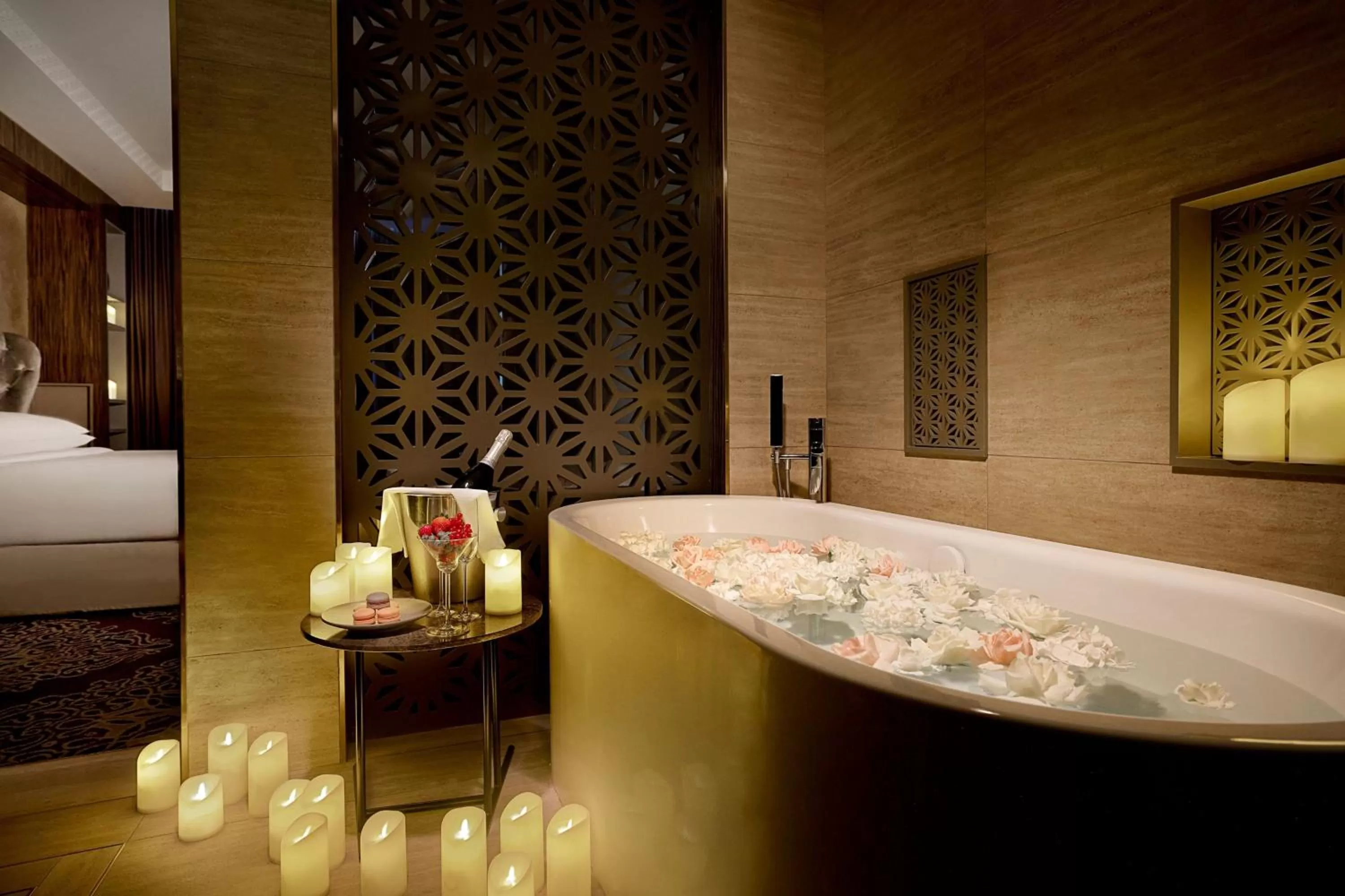 Spa and wellness centre/facilities, Bed in Sheraton Astana Hotel