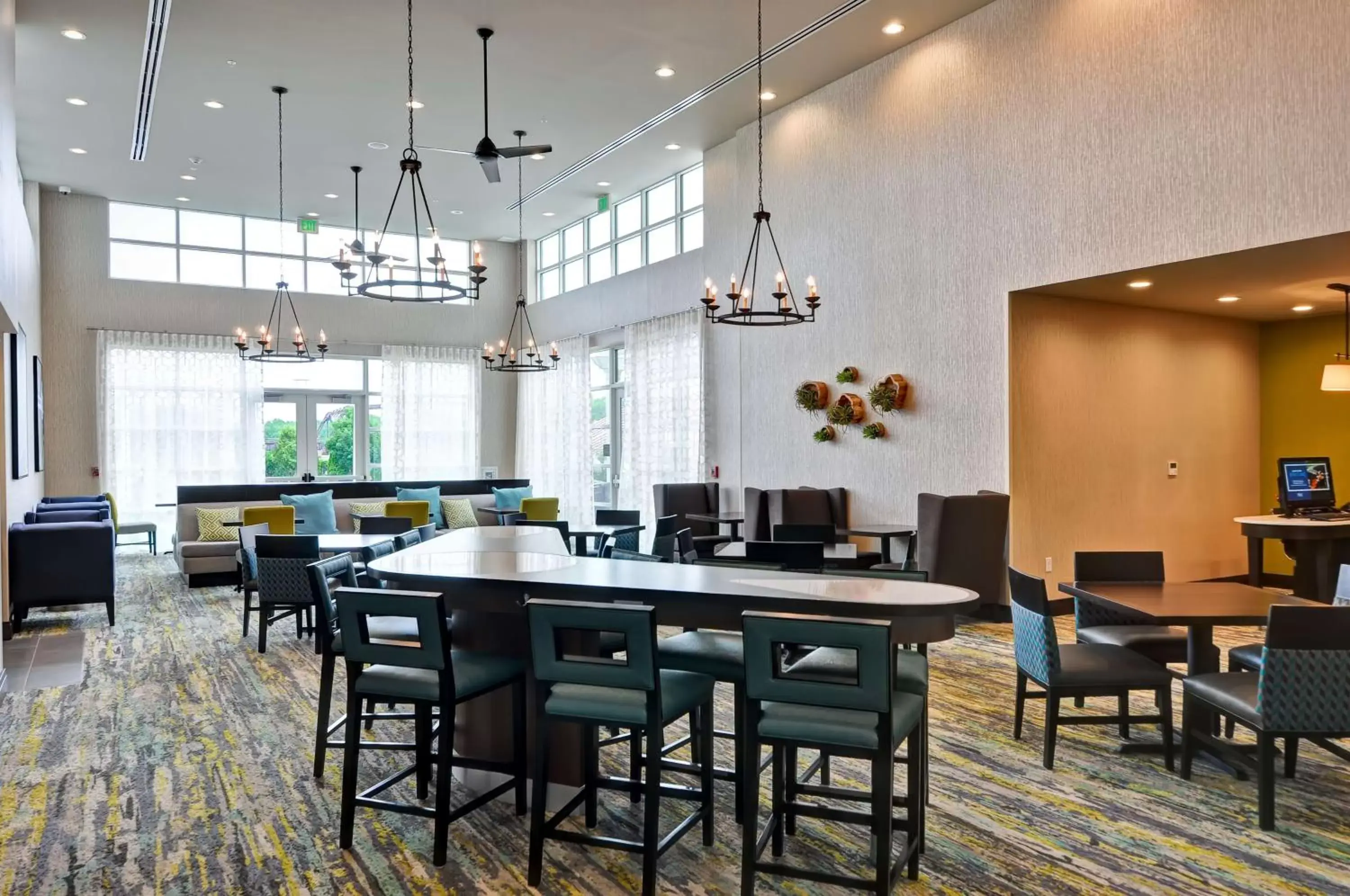 Lobby or reception, Restaurant/Places to Eat in Homewood Suites By Hilton Schenectady