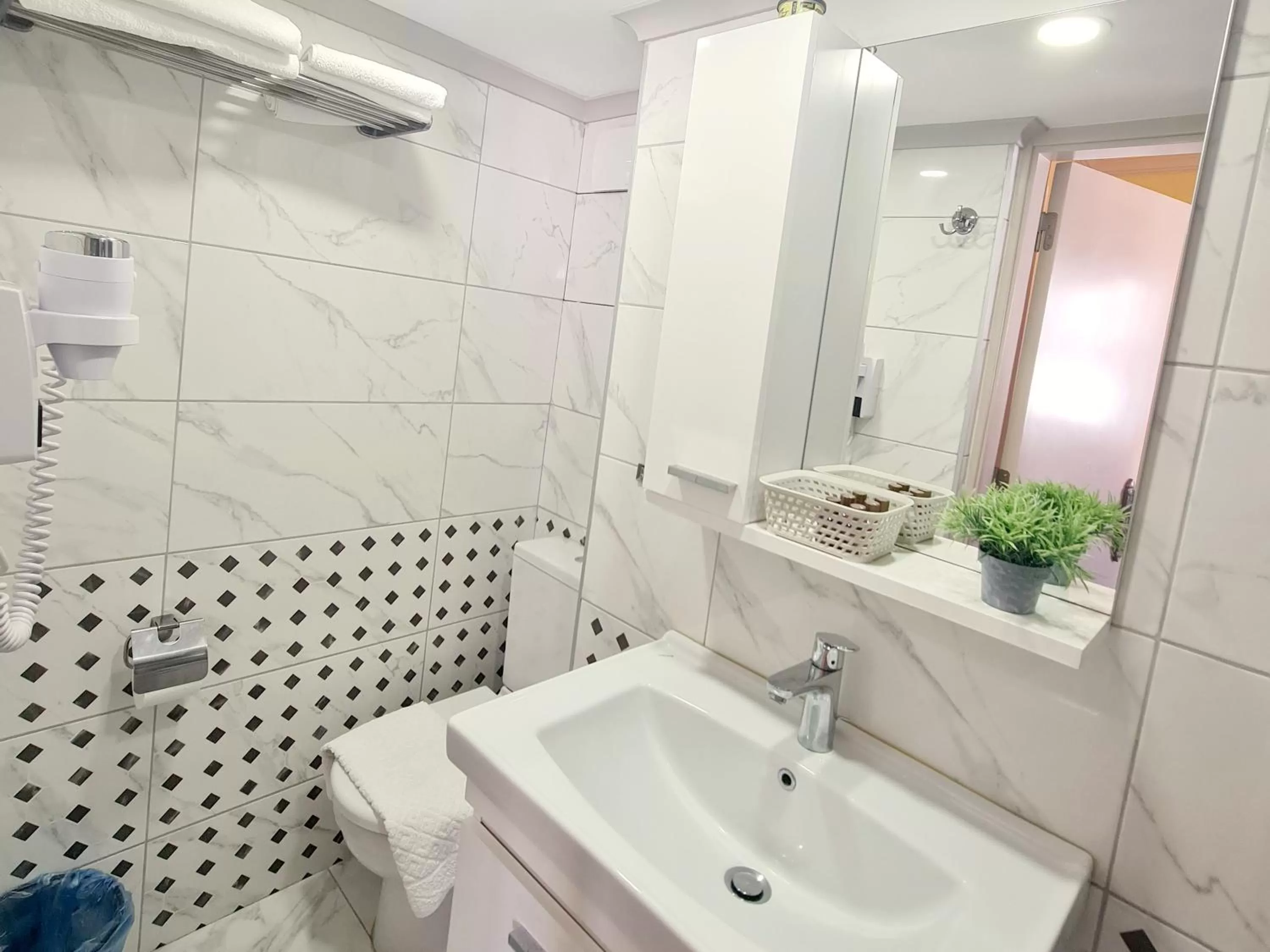 Shower in SOFIA BOUTIQUE HOTEL