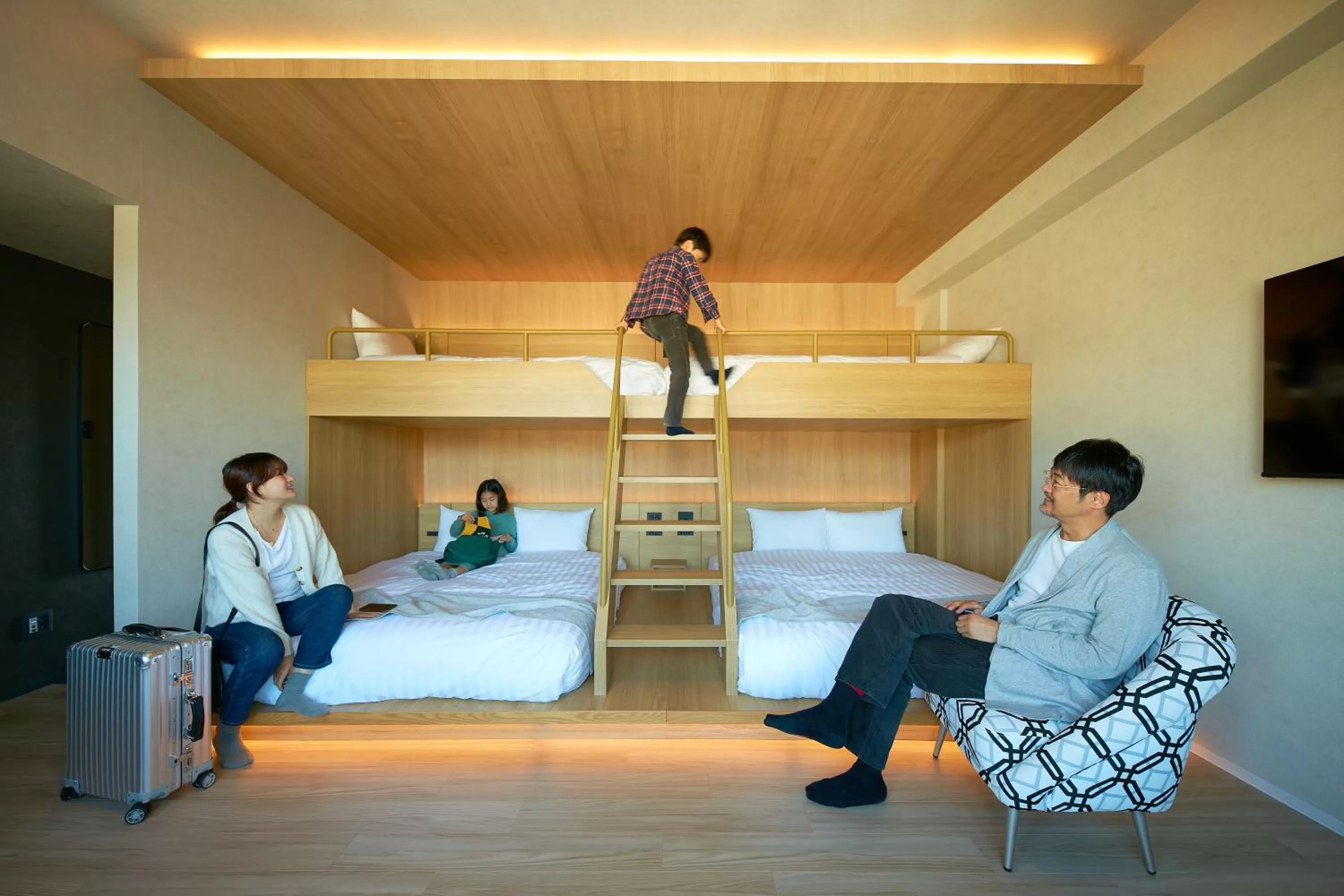 Photo of the whole room, Bed in fav KUMAMOTO