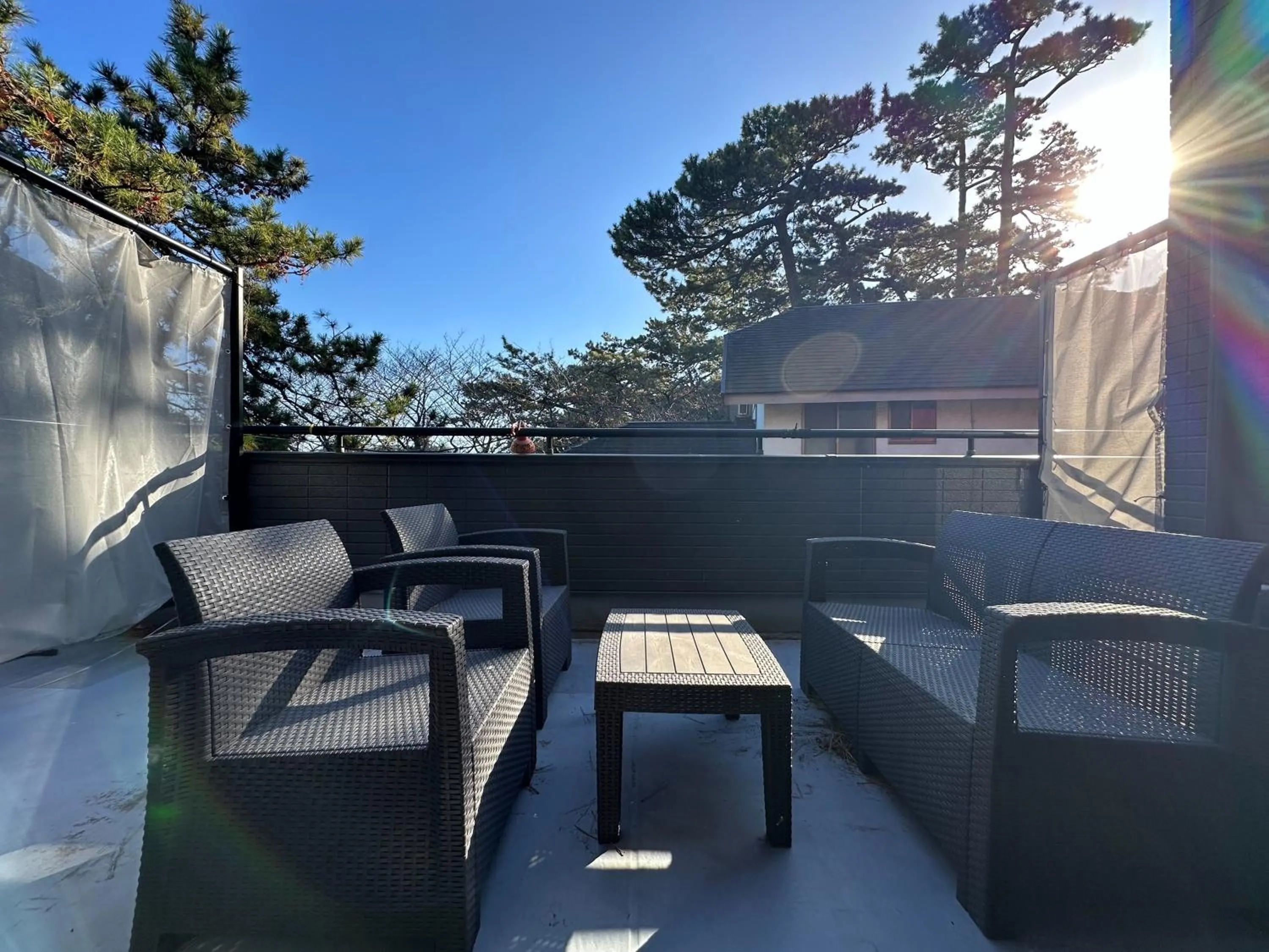 Minato Oasis Numazu / 沼津観光の中心、伊豆観光の拠点に好立地！沼津港に位置し交通・飲食・コンビニ等至便です！