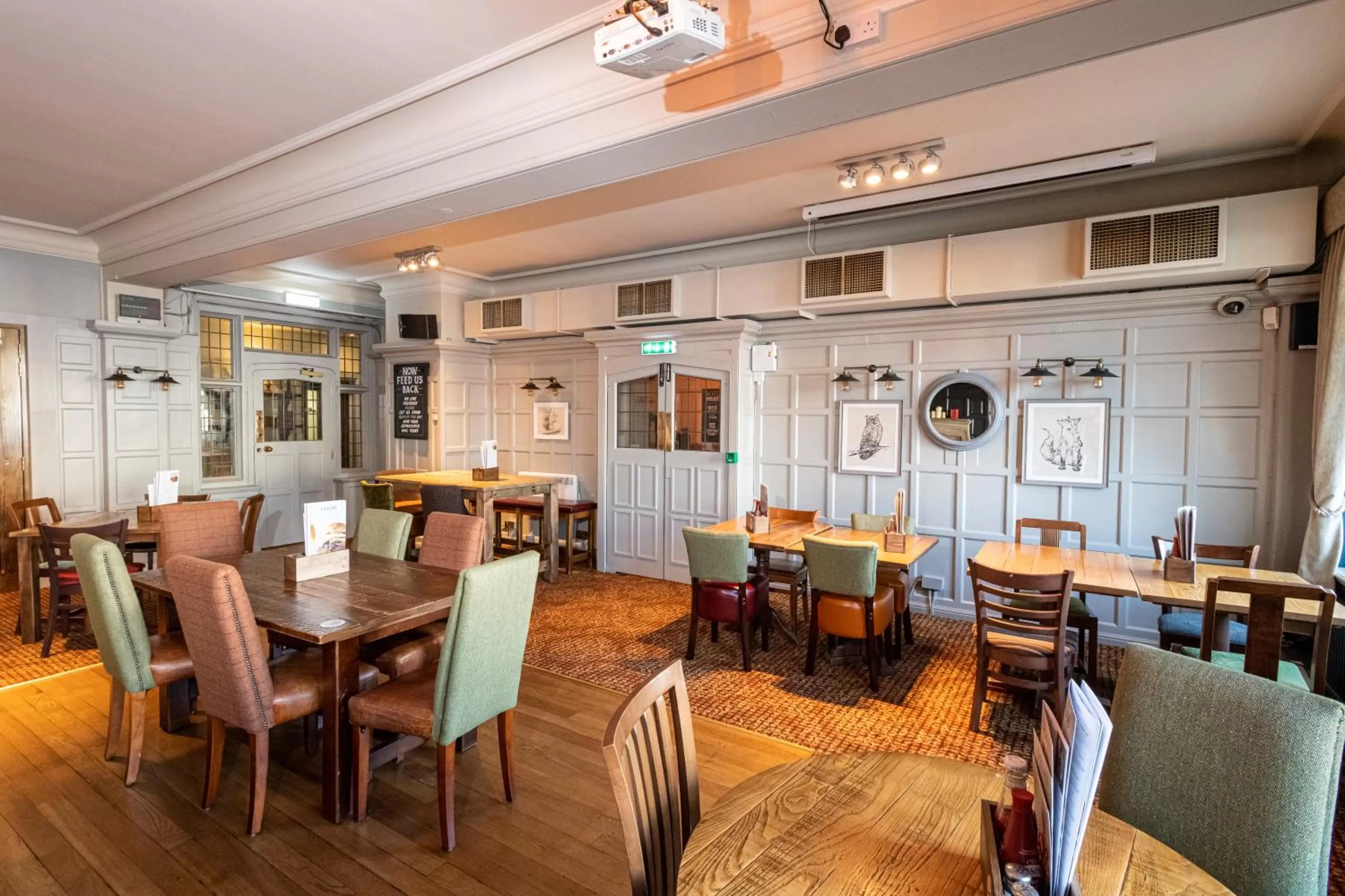 Restaurant/places to eat in The Railway by Innkeeper's Collection