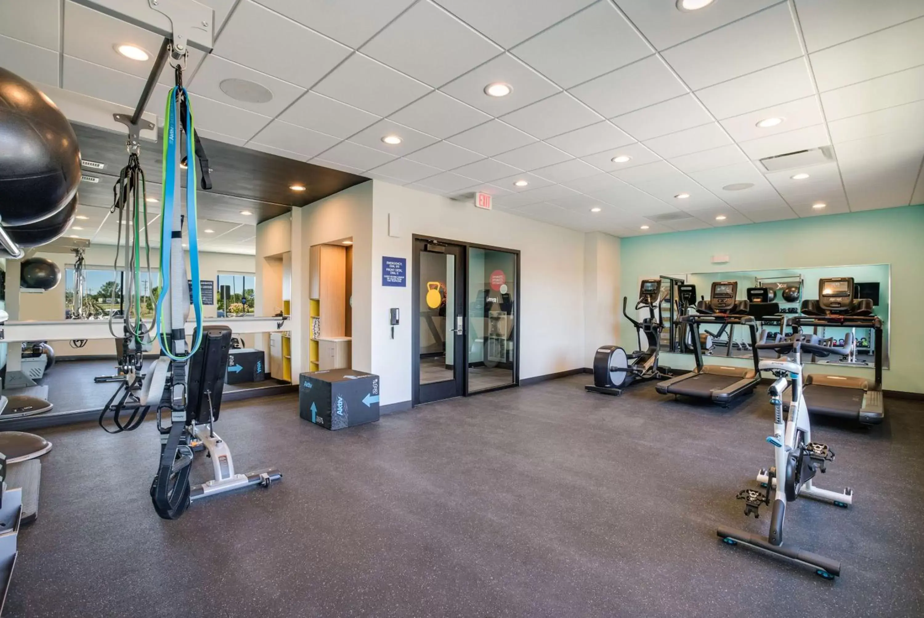 Fitness centre/facilities, Fitness Center/Facilities in Tru By Hilton Saint Joseph
